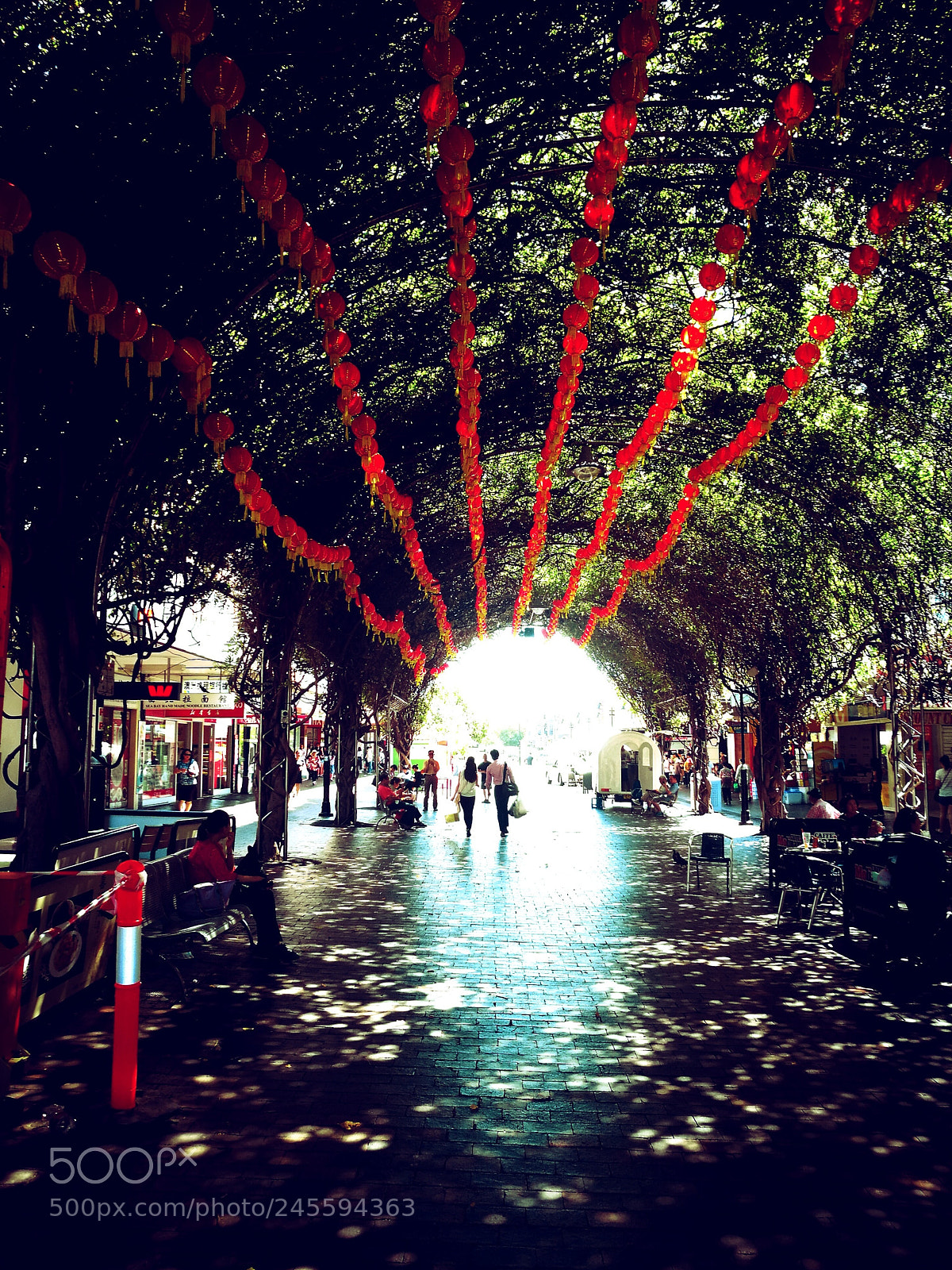 HUAWEI P9 sample photo. Eastwood - red lanterns photography