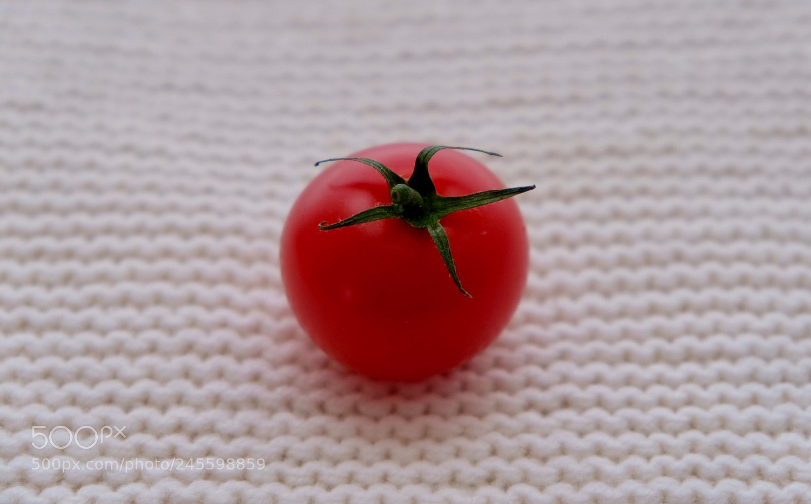 Fujifilm X-T20 sample photo. Mini tomato) photography