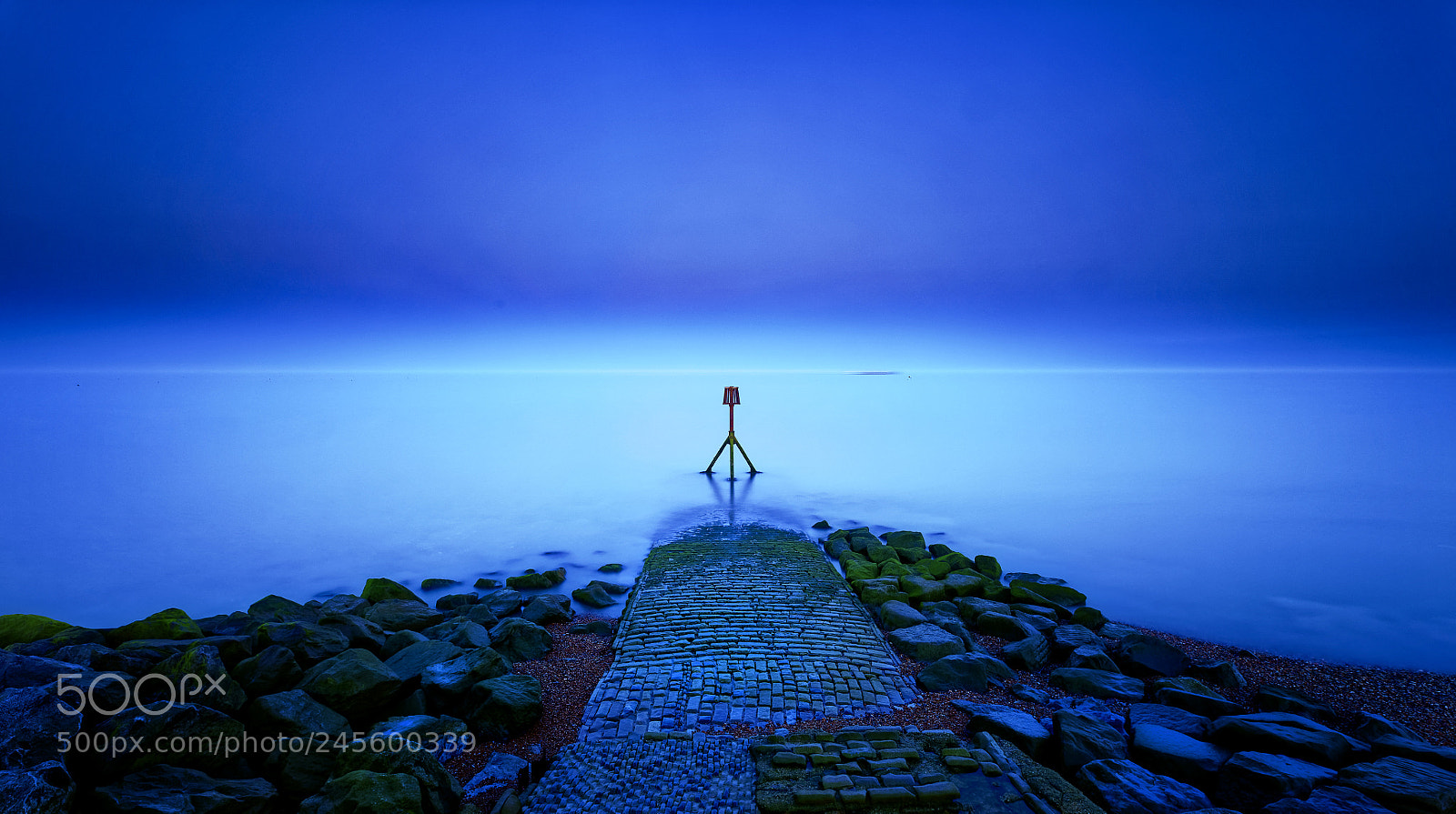 Canon EOS 5DS R sample photo. Beacon blue photography