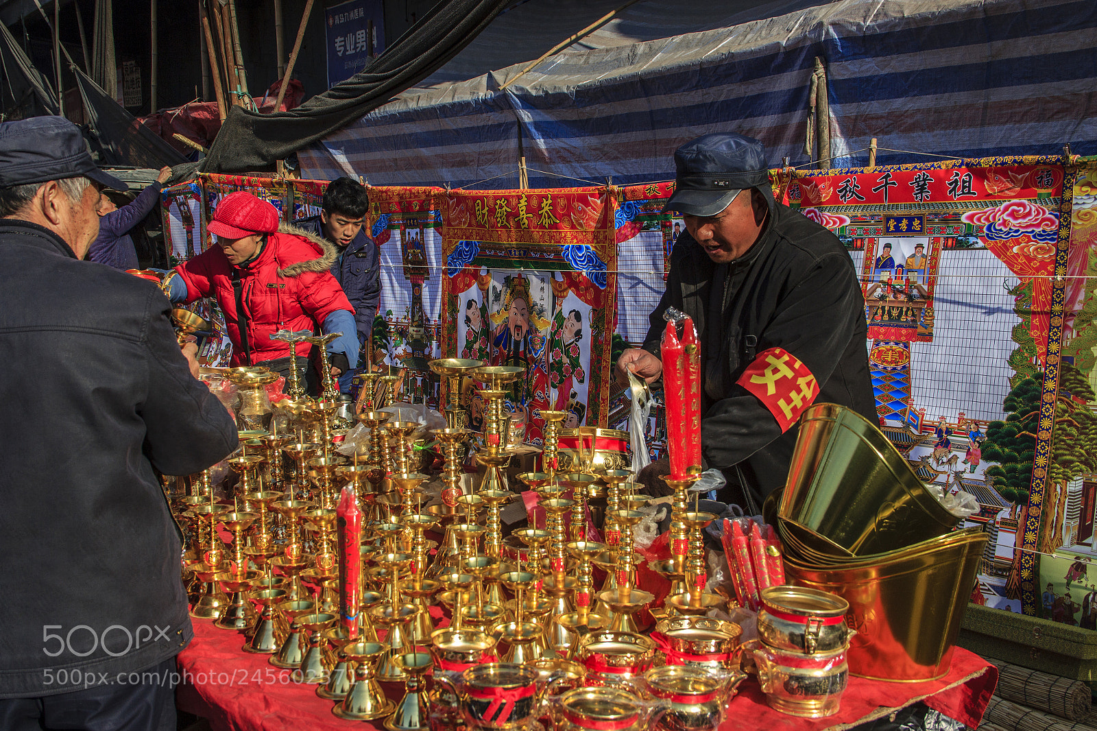 Canon EOS 600D (Rebel EOS T3i / EOS Kiss X5) sample photo. Chinese new year-incense burner photography