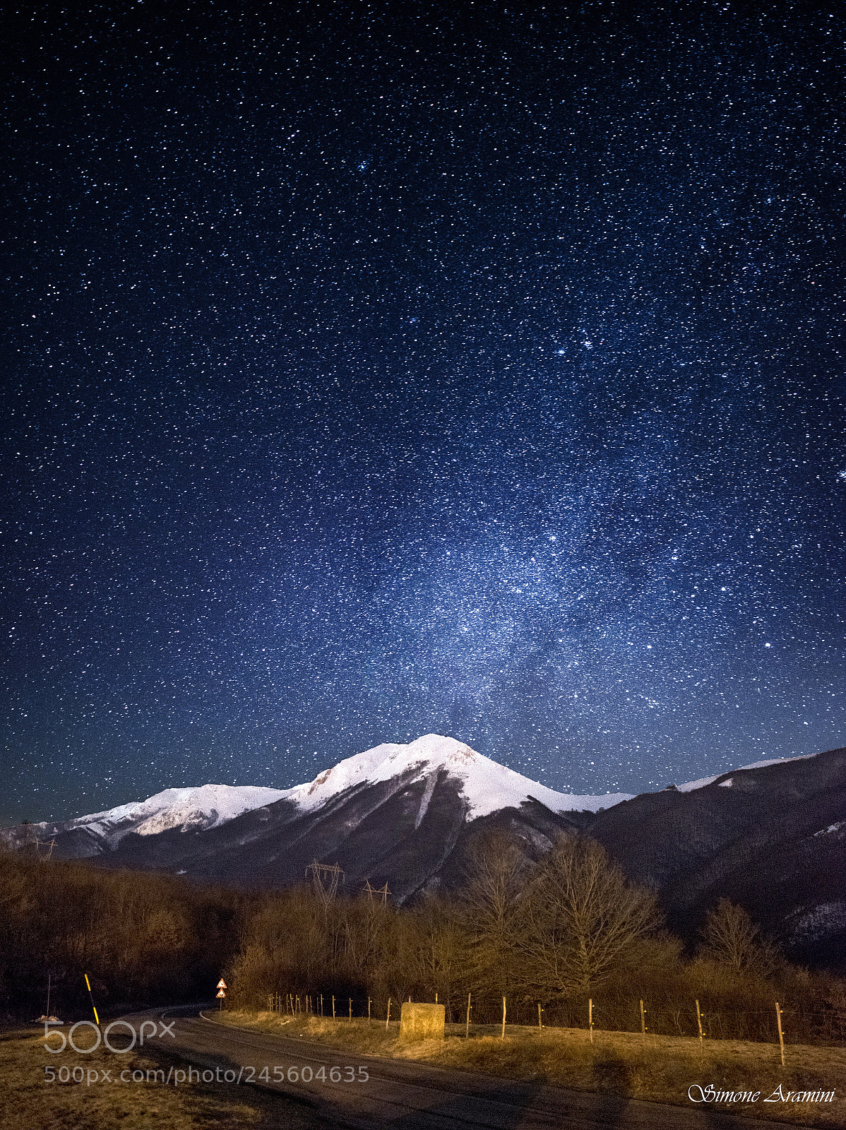 Nikon D810 sample photo. Road to monte cambio photography