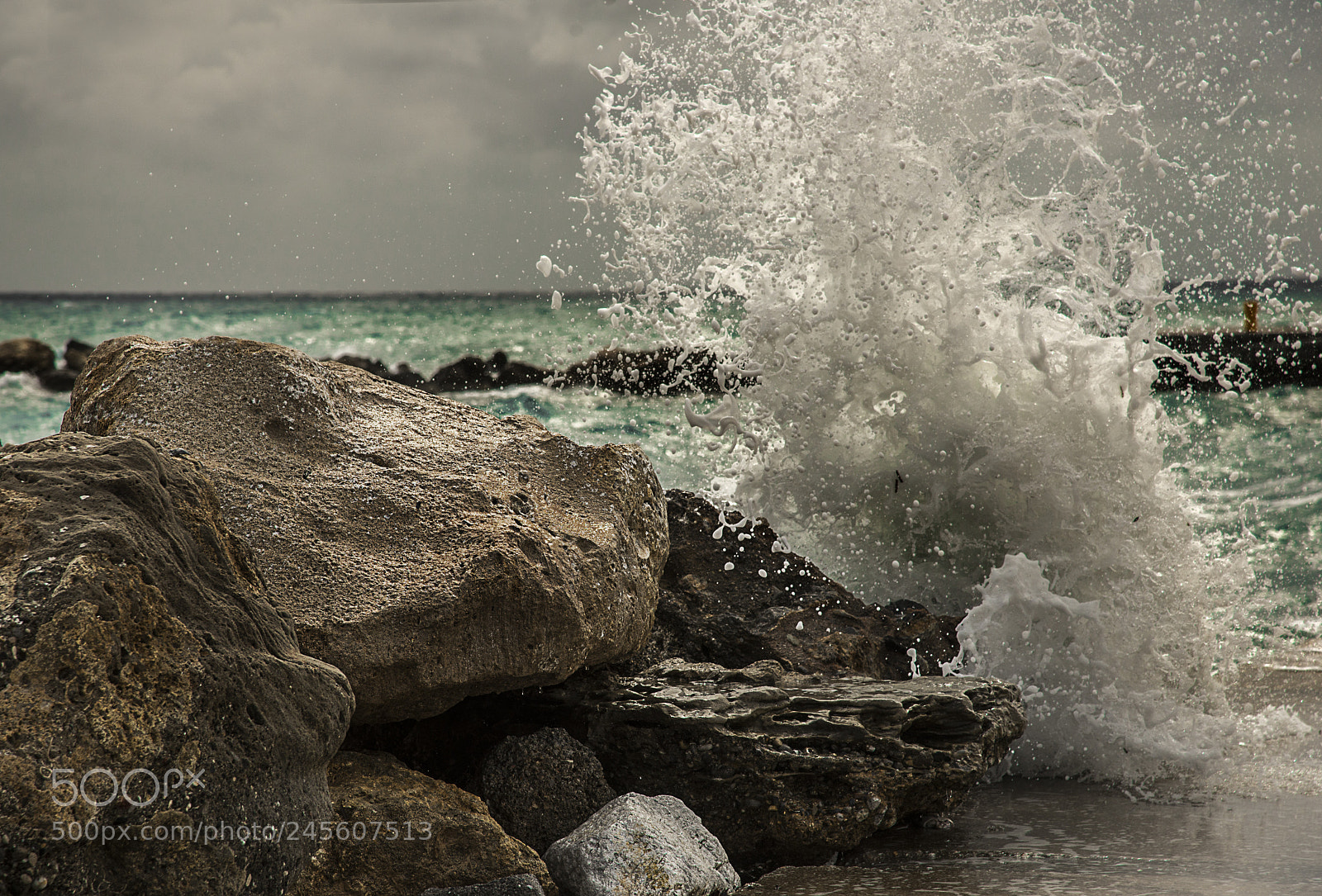 Nikon D610 sample photo. Waves on the rocks photography