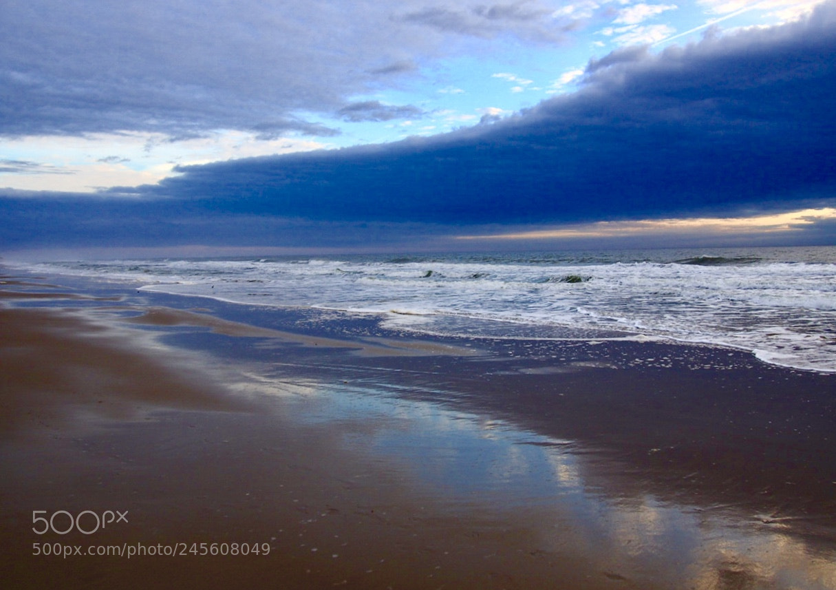 Olympus PEN E-PL6 sample photo. Early morning beach scene photography