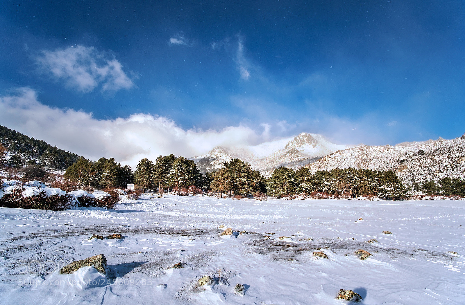 Fujifilm X-T1 sample photo. Nieve en la barranca photography