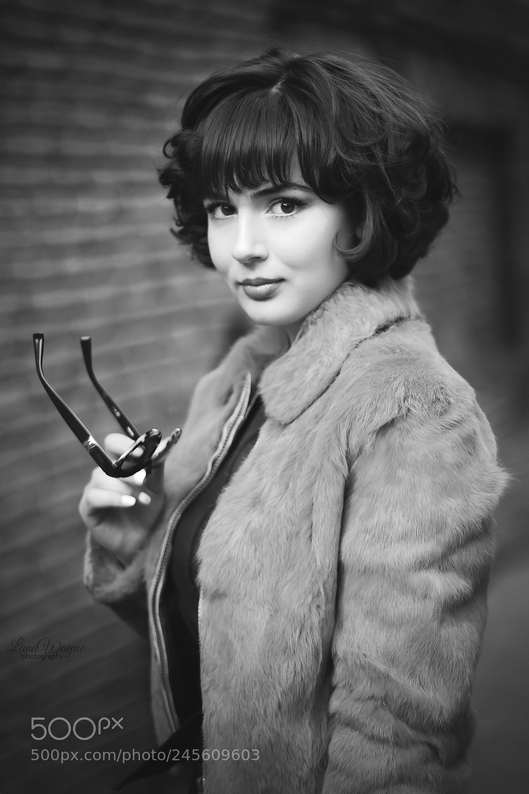 Canon EOS 7D Mark II sample photo. Black and white photography