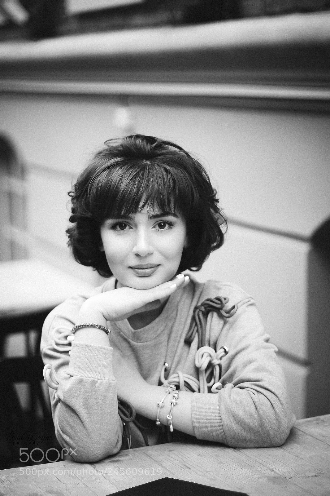 Canon EOS 7D Mark II sample photo. Black and white photography