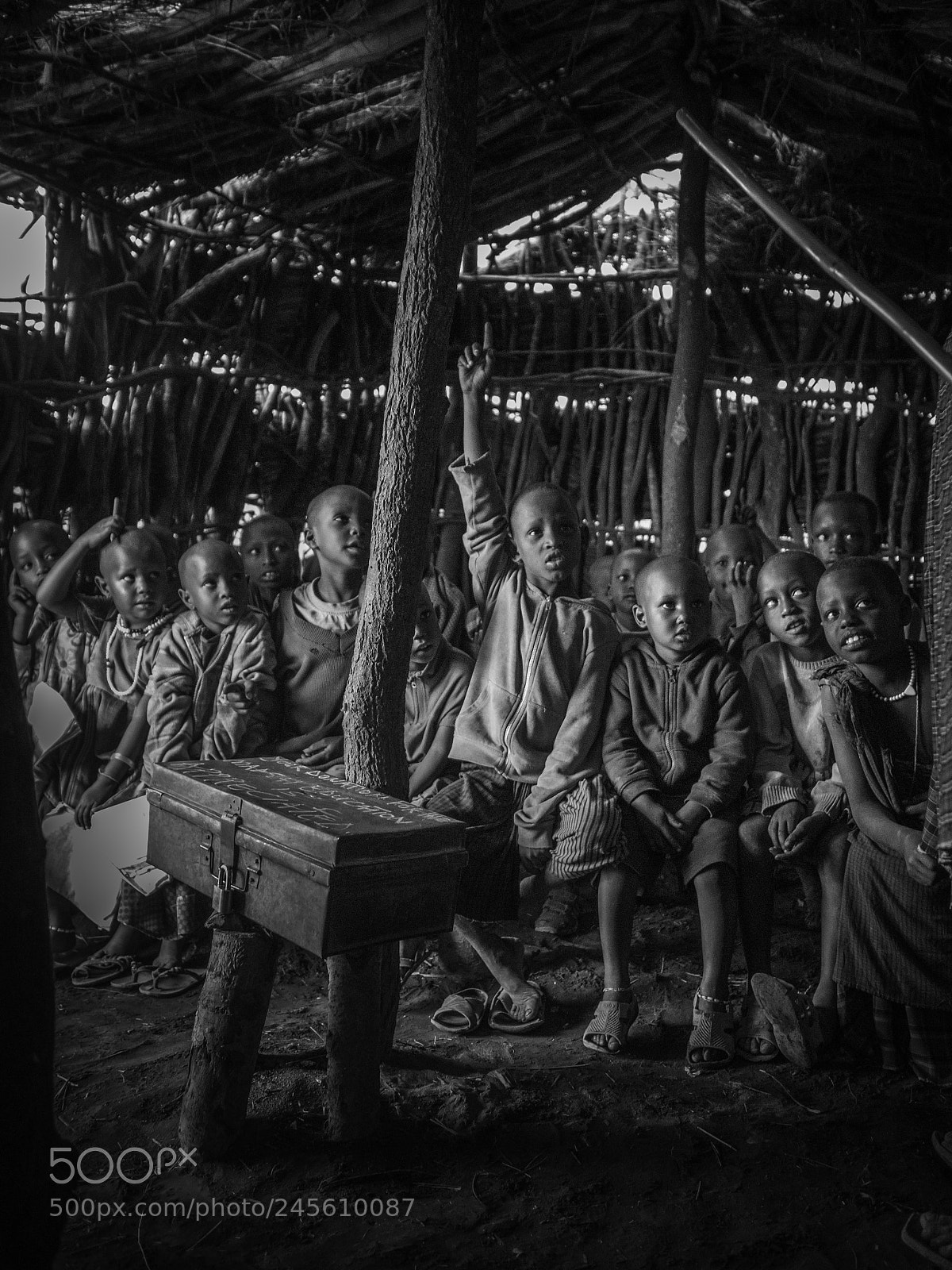 Olympus OM-D E-M1 Mark II sample photo. Maasai school photography