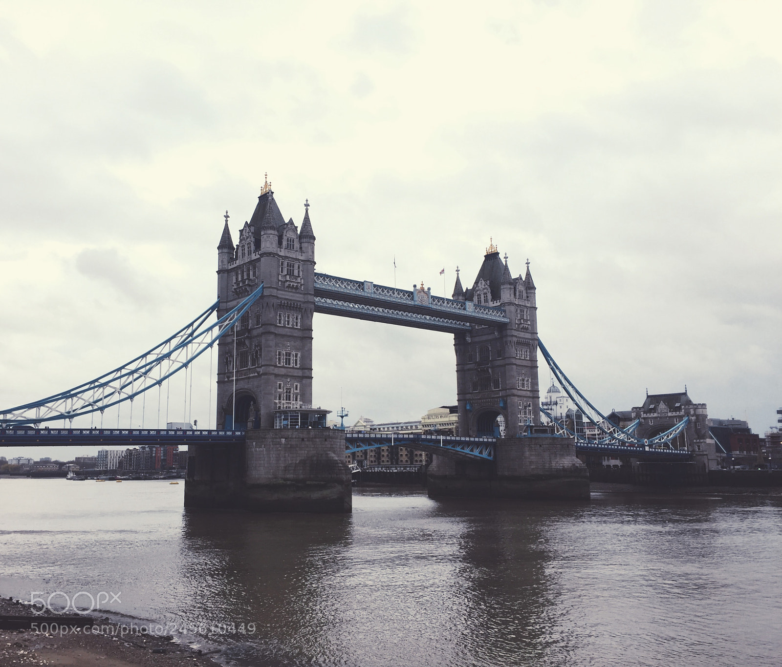 Apple iPhone 6 sample photo. London bridge photography