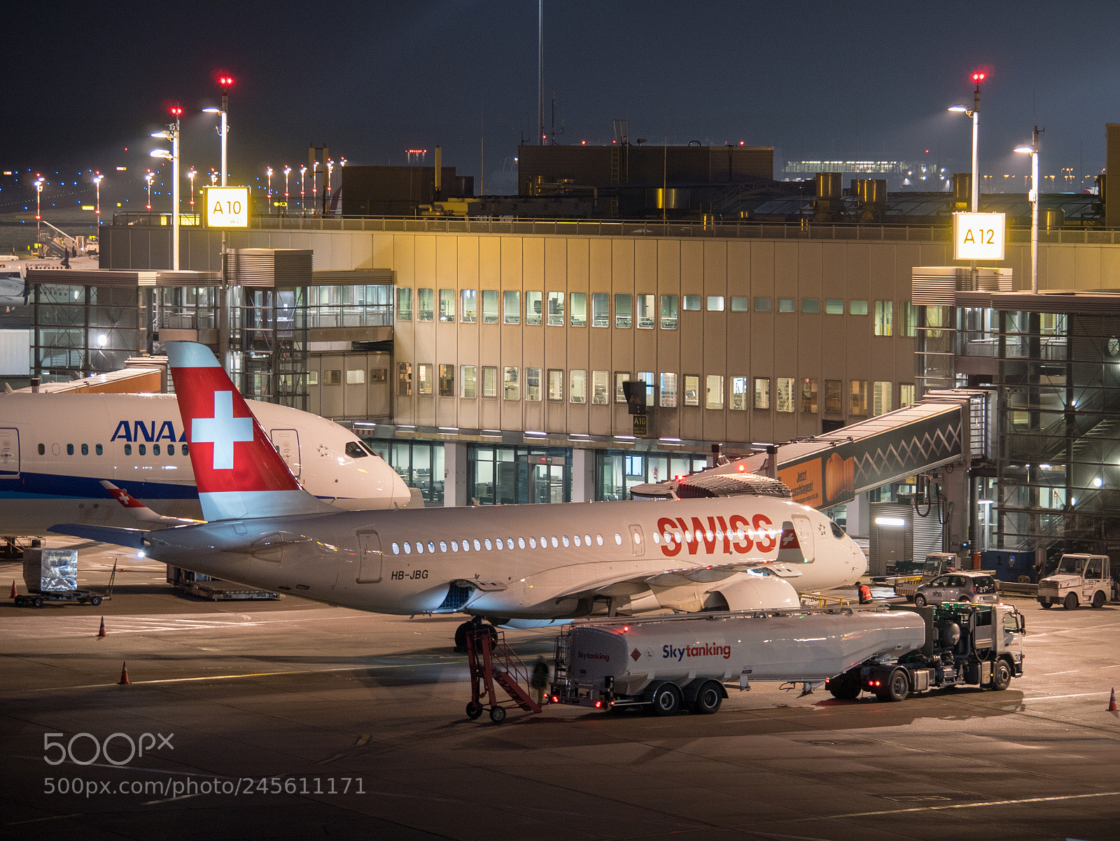 Panasonic Lumix DMC-GX85 (Lumix DMC-GX80 / Lumix DMC-GX7 Mark II) sample photo. Swiss war die erste photography