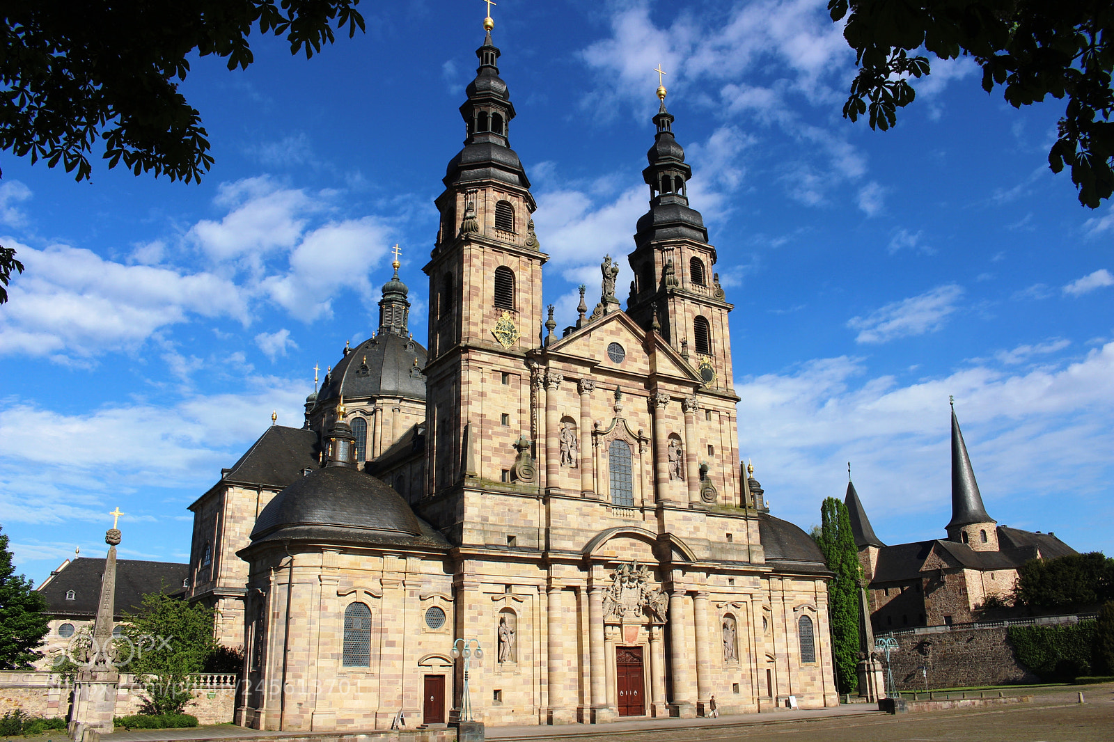 Canon EOS 700D (EOS Rebel T5i / EOS Kiss X7i) sample photo. Dom zu fulda photography