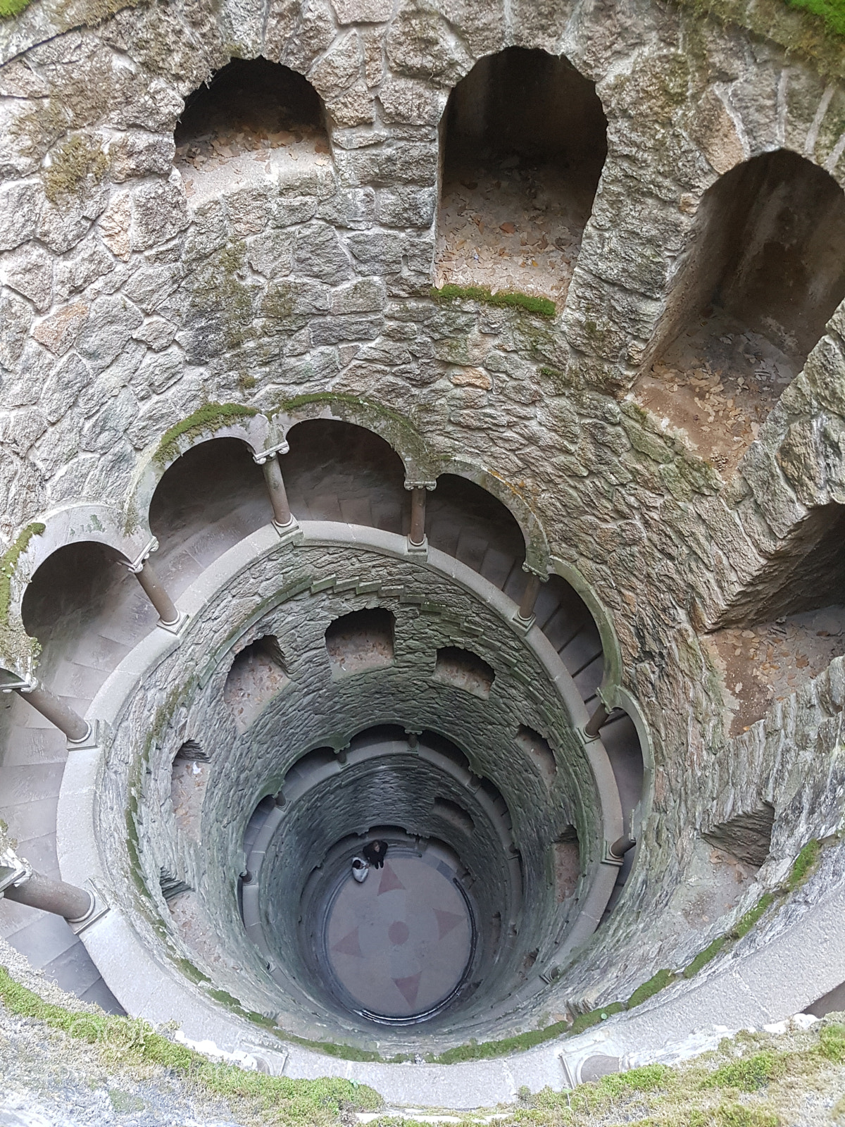 Samsung Galaxy S7 sample photo. Caves sintra royal garden photography