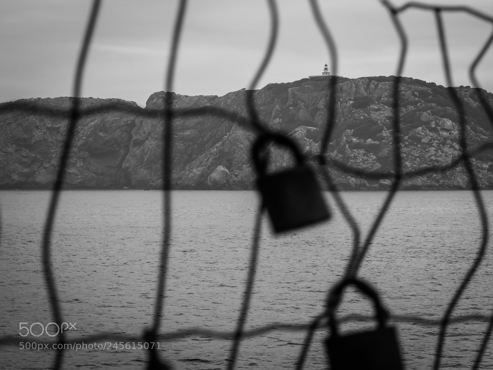 Canon PowerShot G12 sample photo. Padlocks... photography