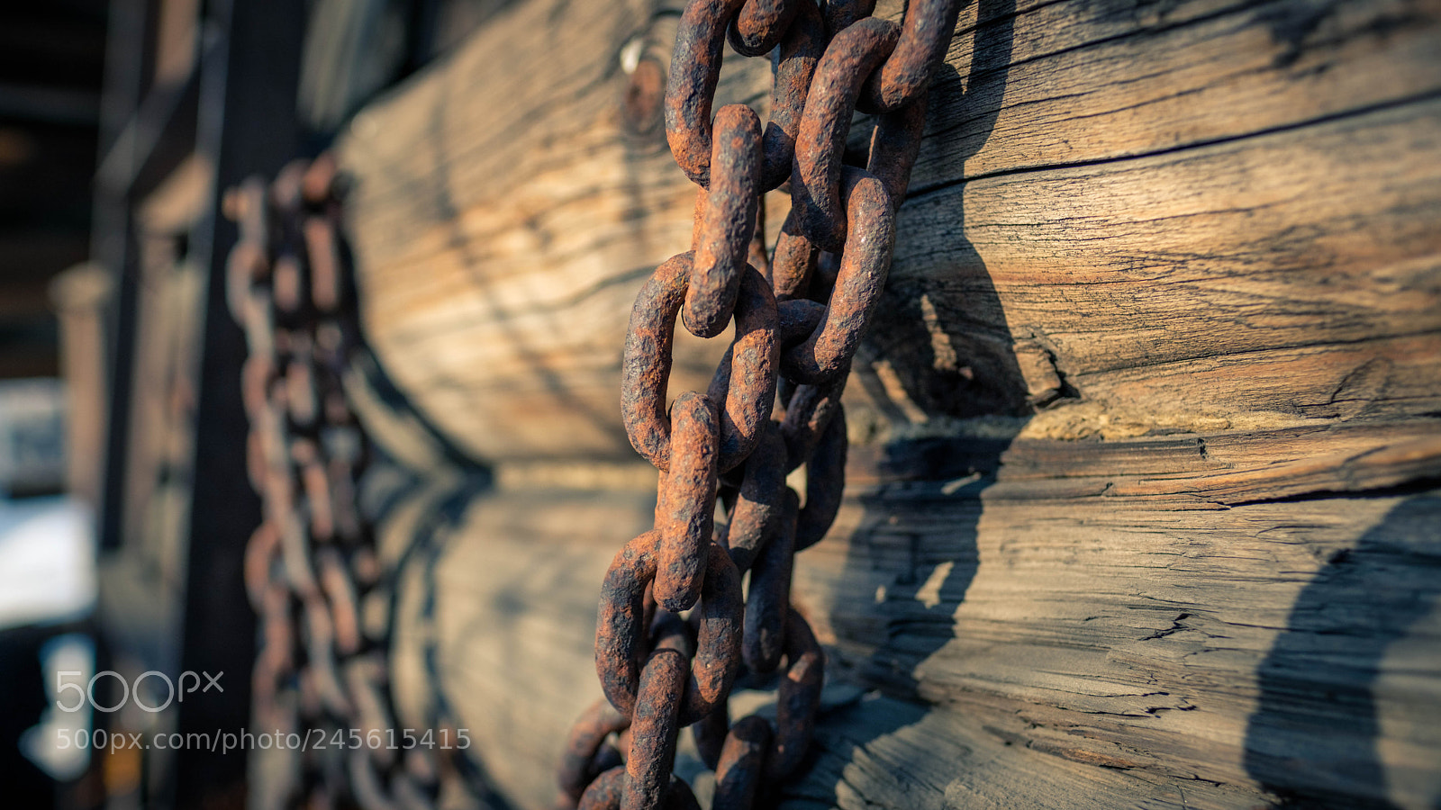 Fujifilm X-T2 sample photo. Old rusty chain photography