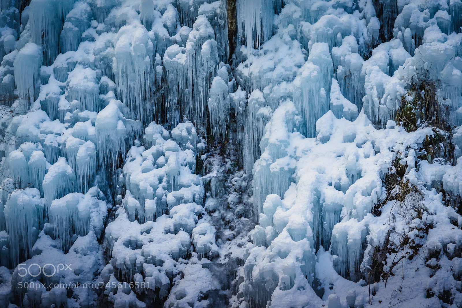 Sony a7R sample photo. Oonichi ice pillar photography
