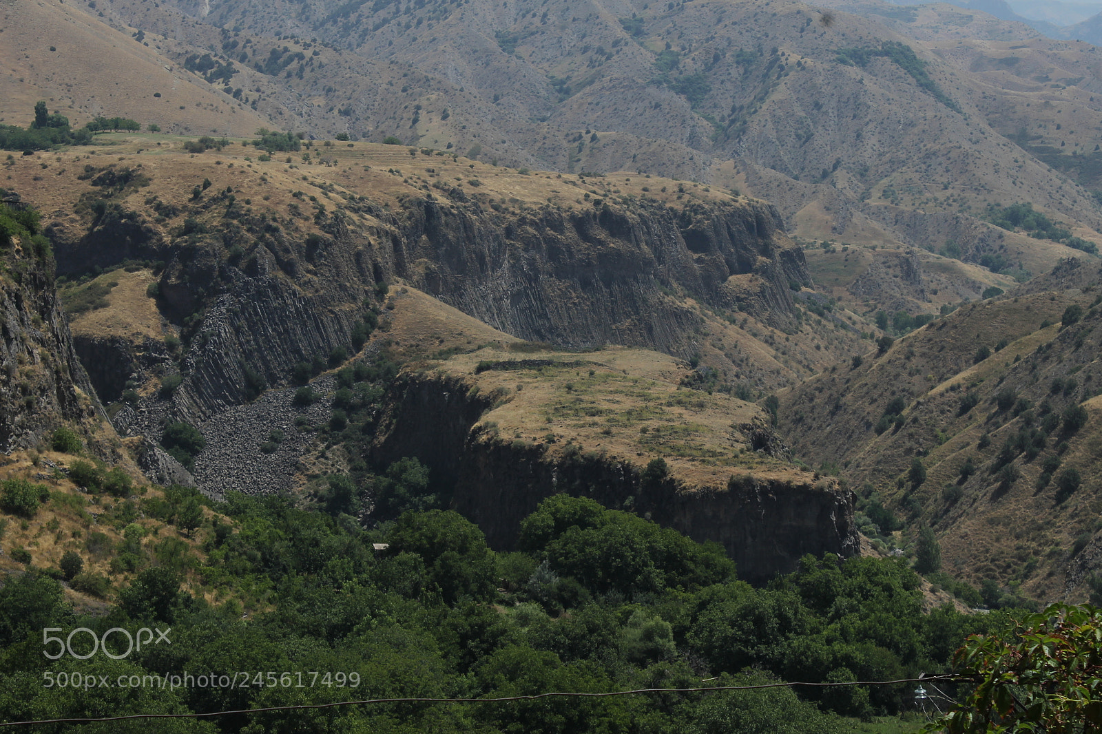 Canon EOS 1100D (EOS Rebel T3 / EOS Kiss X50) sample photo. Armenian mountains photography