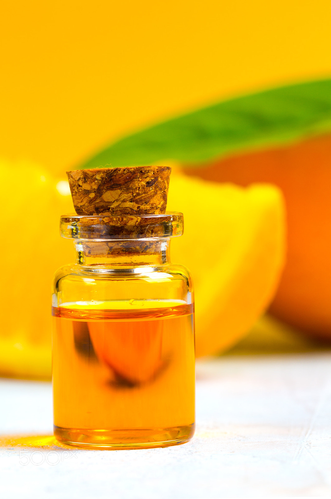Canon EOS 60D sample photo. Oil natural citrus orange photography