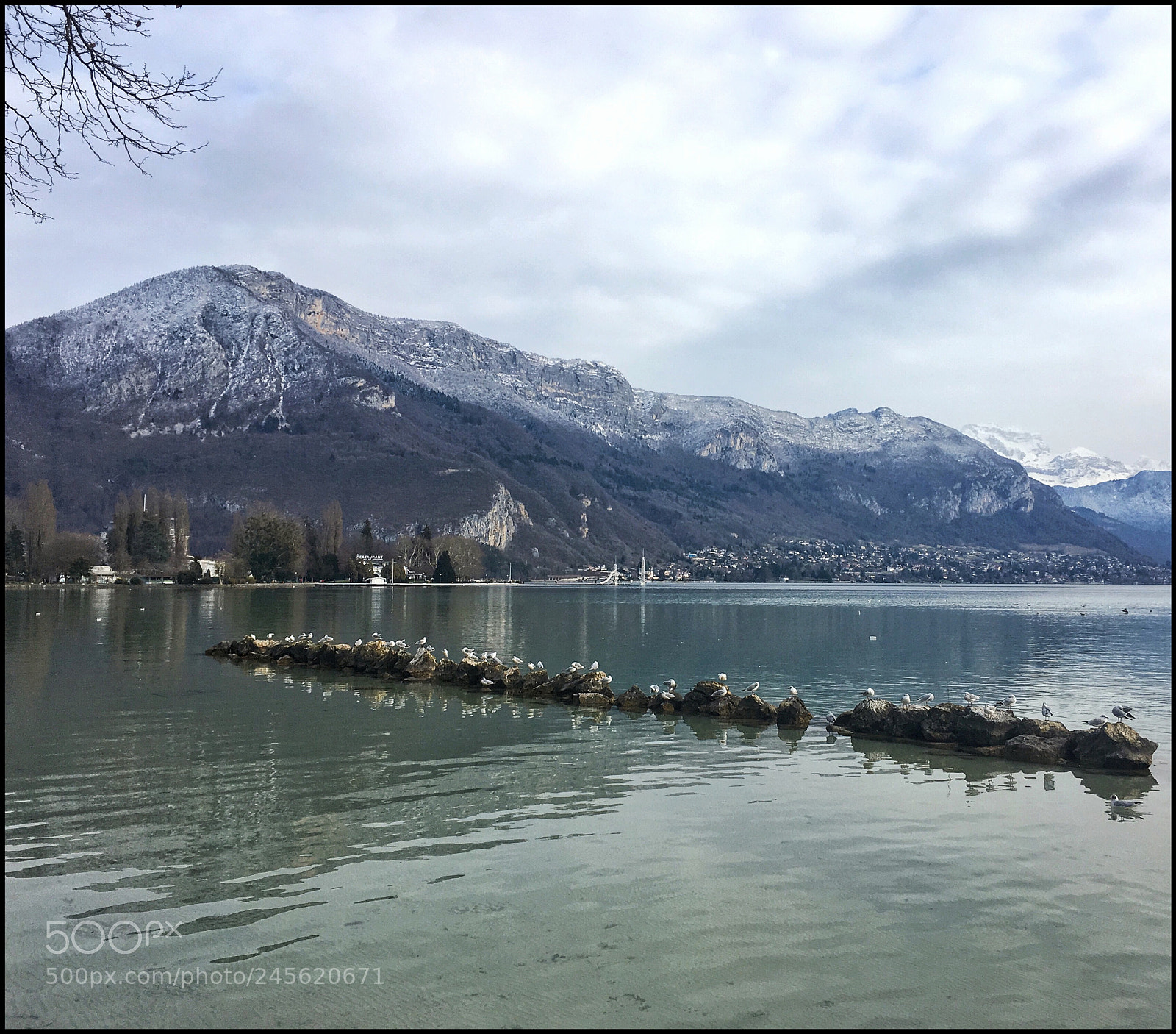 Apple iPhone SE sample photo. Annecy 2 photography