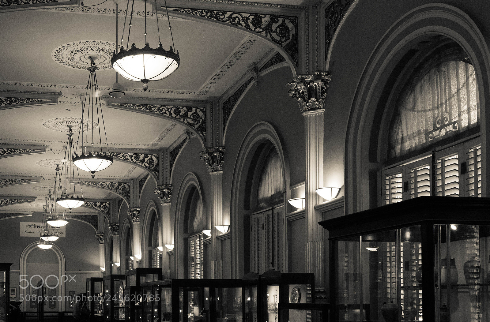 Canon EOS 700D (EOS Rebel T5i / EOS Kiss X7i) sample photo. Victoria amd albert museum photography