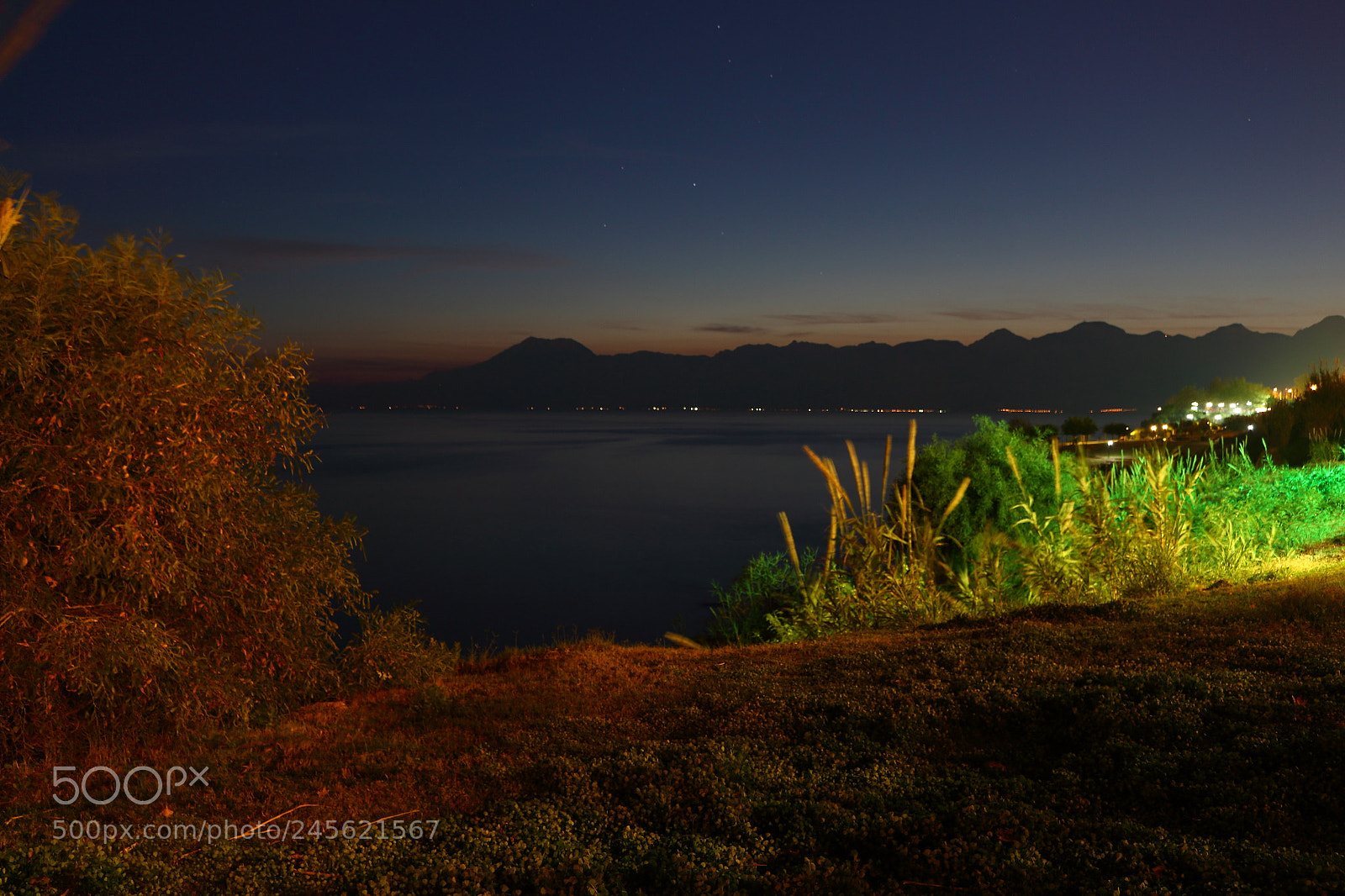 Canon EOS 700D (EOS Rebel T5i / EOS Kiss X7i) sample photo. Twilight photography