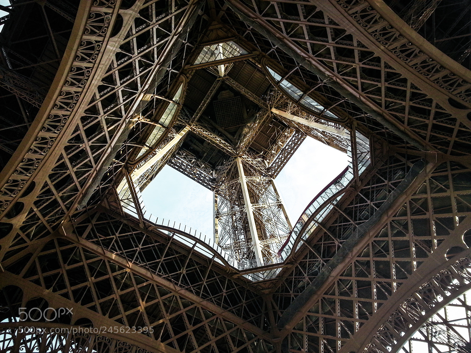 Samsung Galaxy S3 sample photo. Eiffel tower detail photography