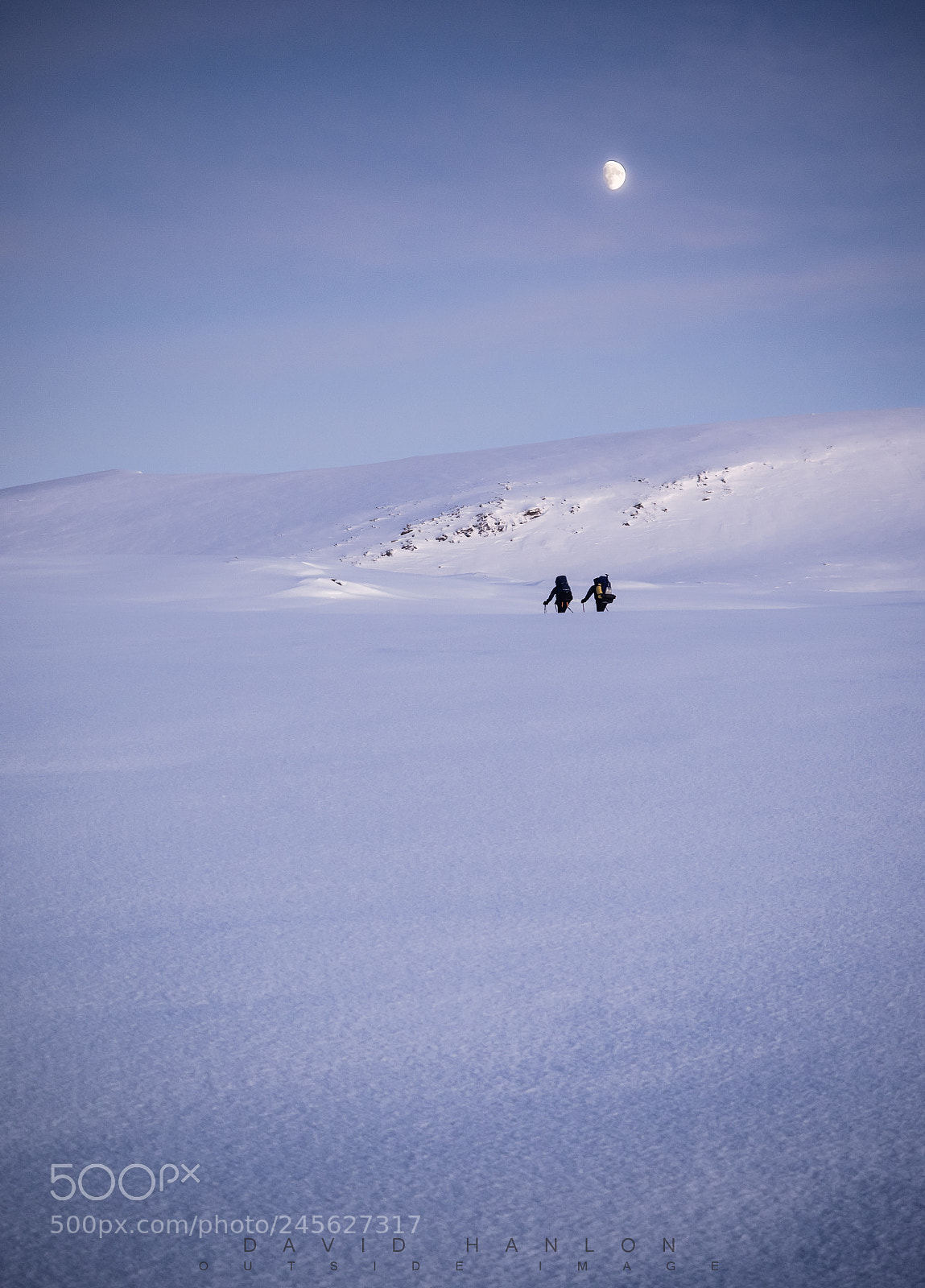 Olympus OM-D E-M1 sample photo. Moon walk photography