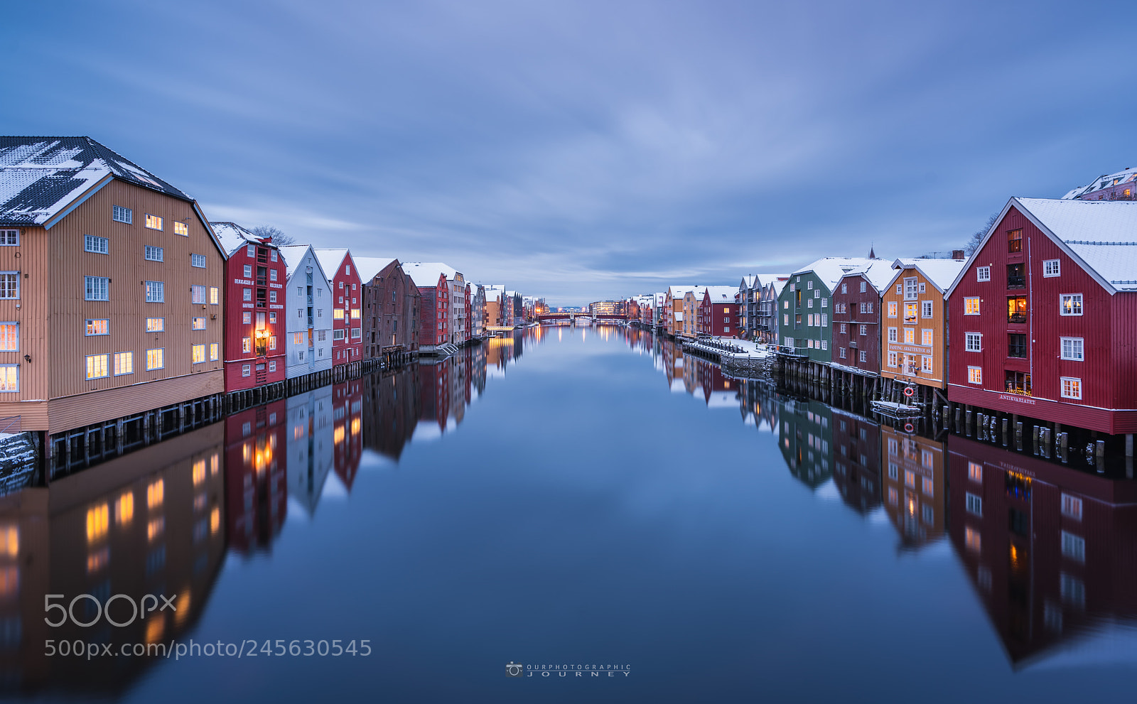 Sony a7R II sample photo. Reflection photography