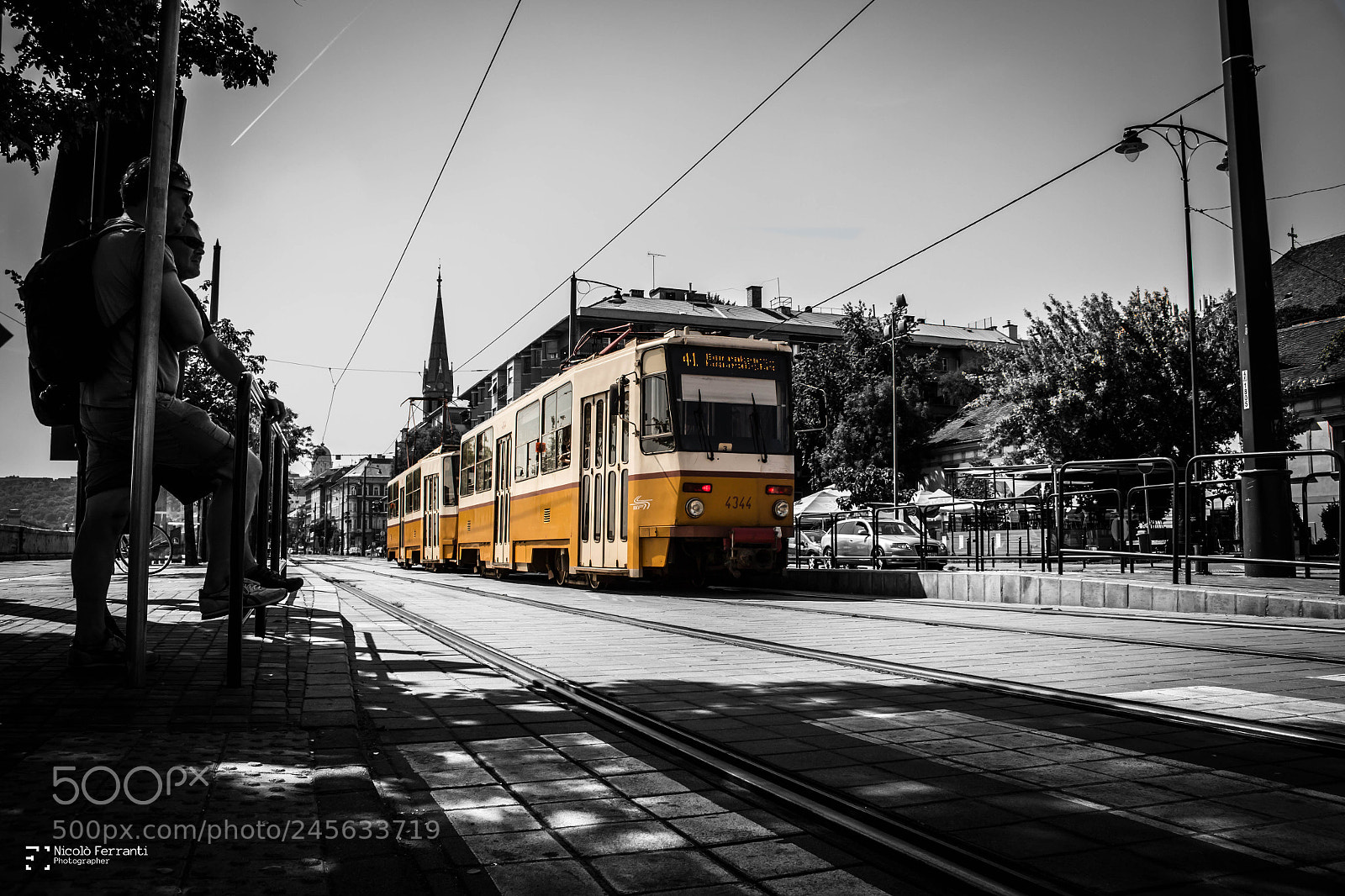 Canon EOS 100D (EOS Rebel SL1 / EOS Kiss X7) sample photo. Budapest tramway photography