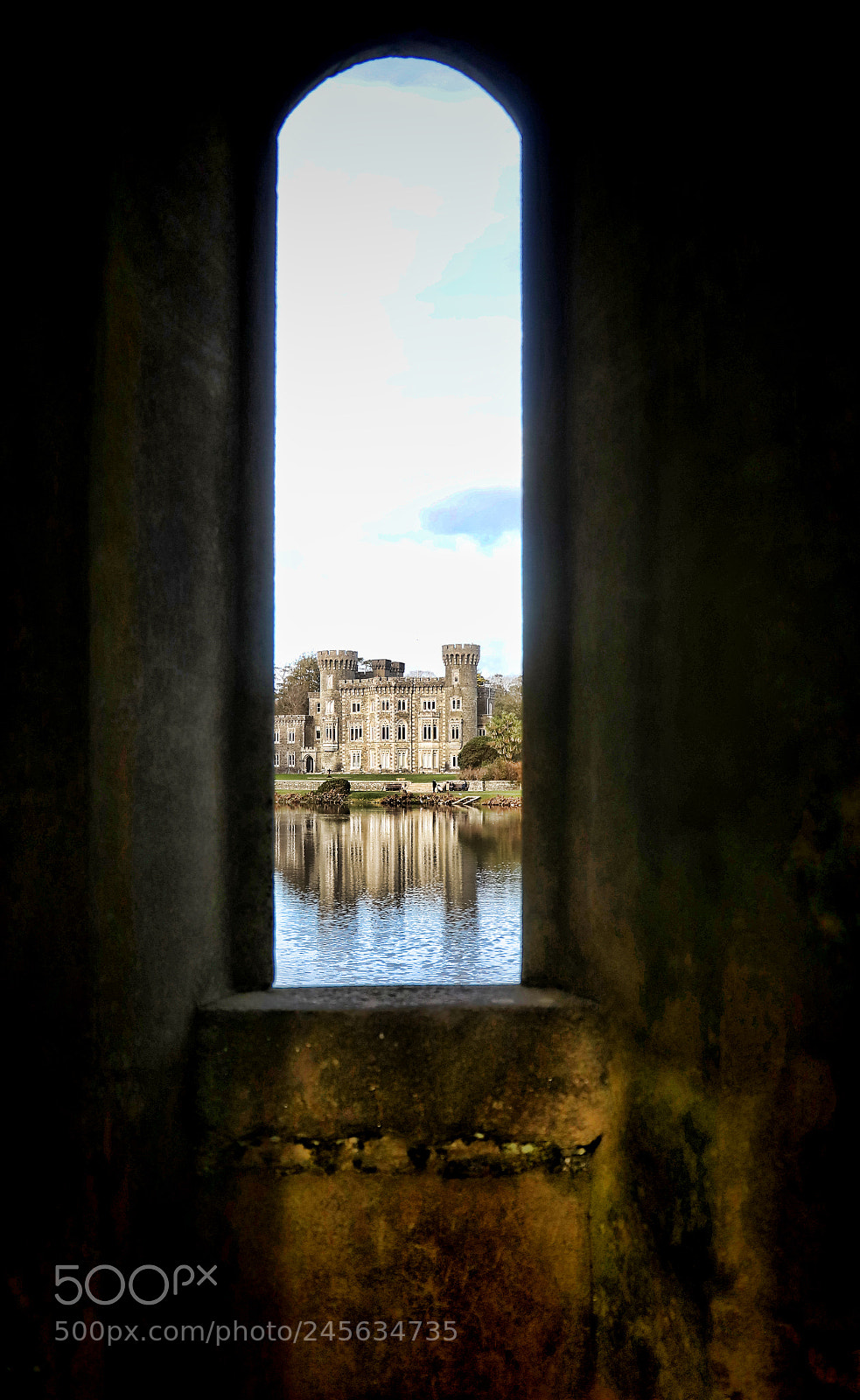 Canon EOS 6D Mark II sample photo. Window view photography