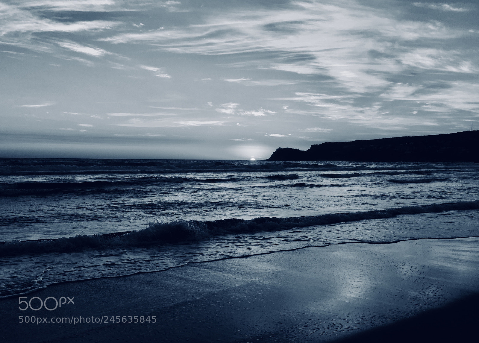Apple iPhone 6 Plus sample photo. Karate sunrise, manly beach photography
