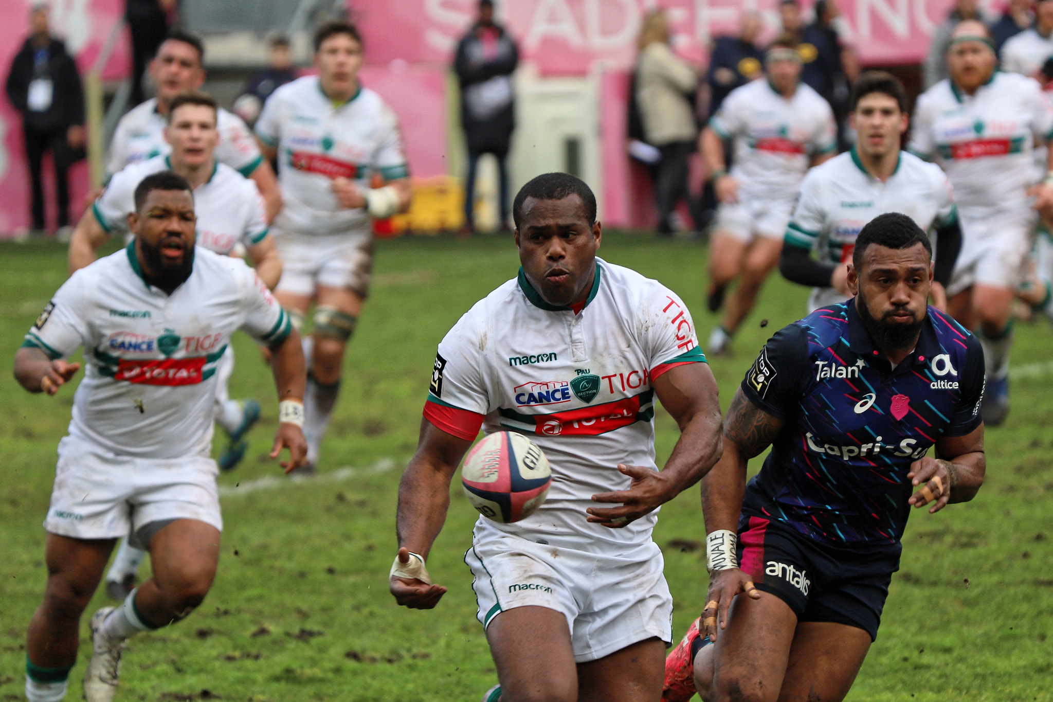 Canon EF 70-300 F4-5.6 IS II USM sample photo. Stade français vs section paloise top14 photography