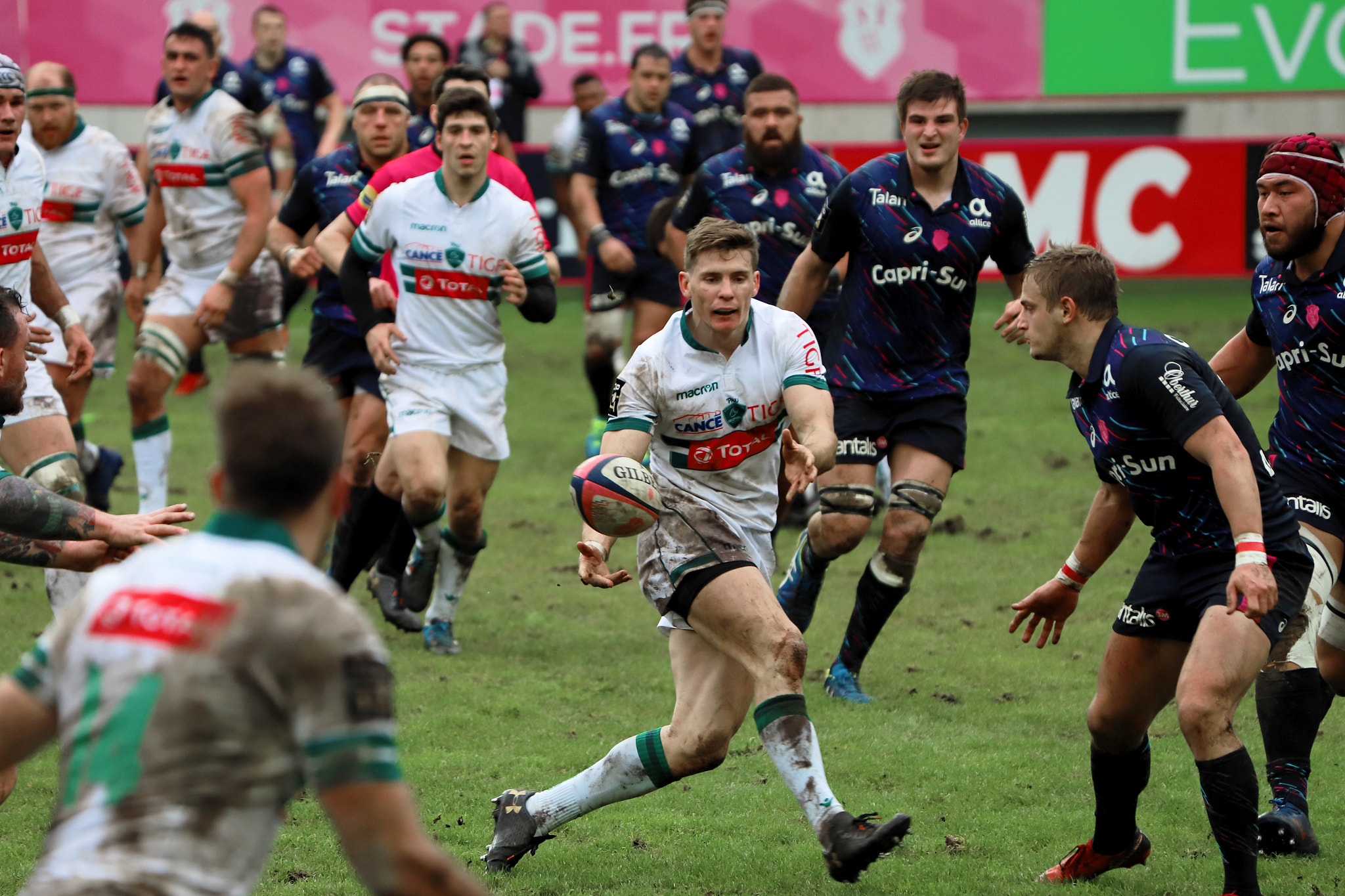 Canon EF 70-300 F4-5.6 IS II USM sample photo. Stade français vs section paloise top14 photography