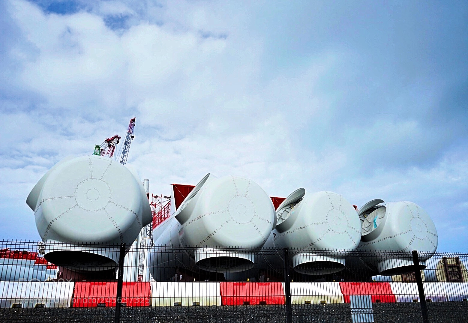 Sony a7 sample photo. Mega bodies, wind turbine photography