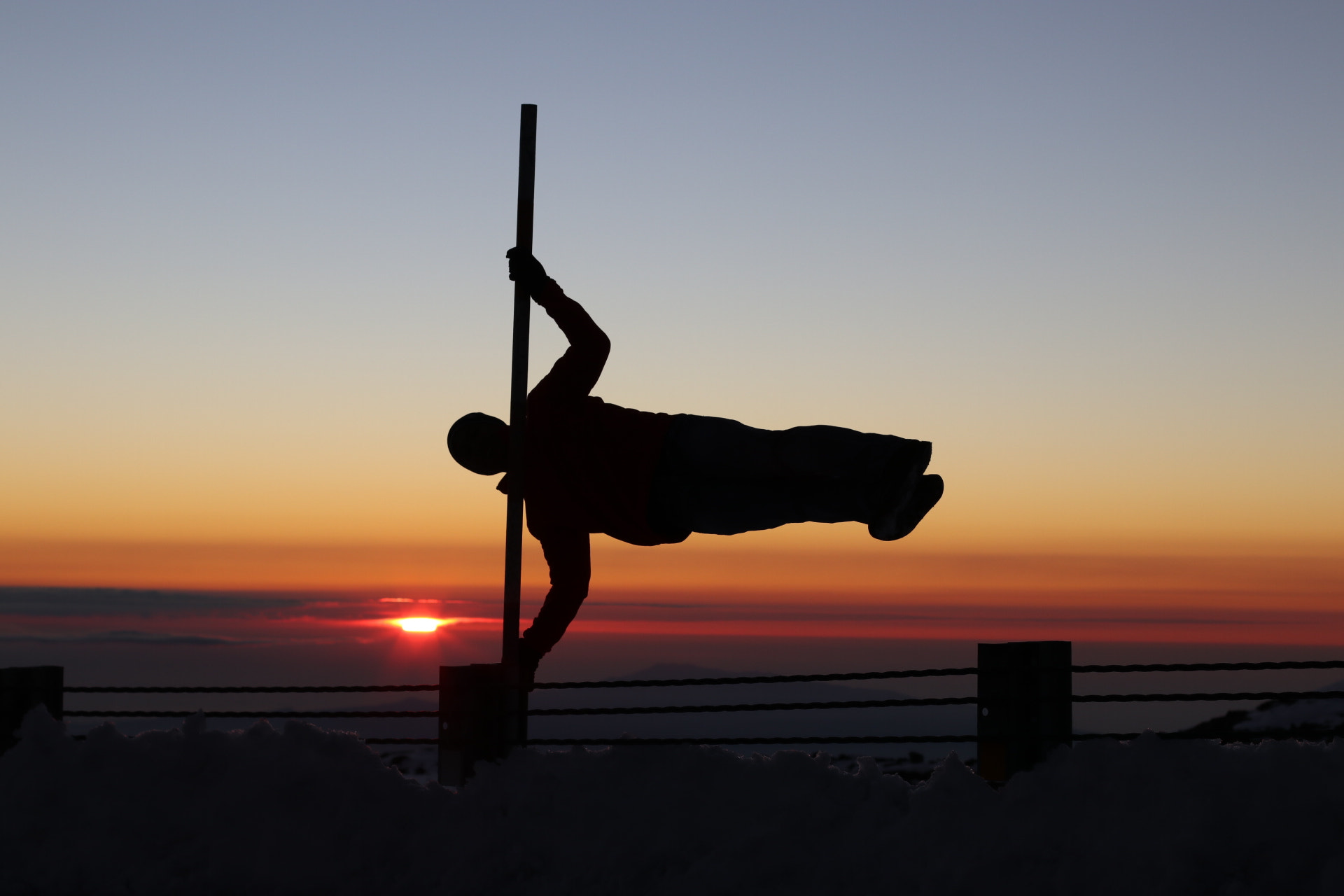 Canon EOS 80D + Canon EF 50mm F1.4 USM sample photo. Sunset at mauna kea summit photography