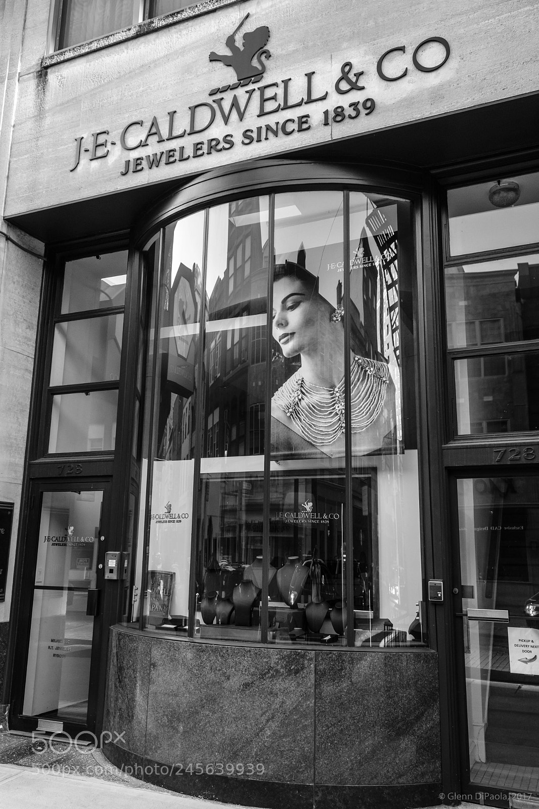 Fujifilm X-T2 sample photo. Jewelers row photography
