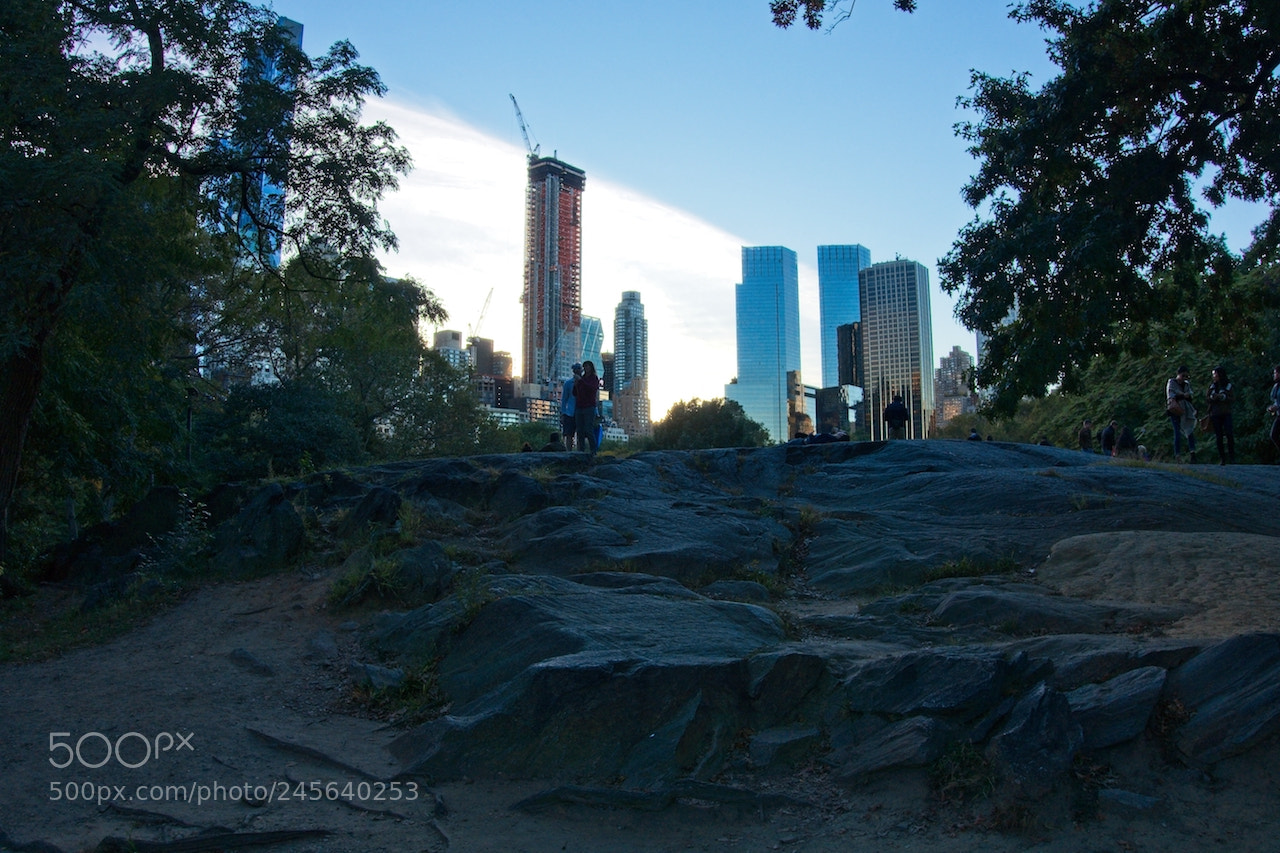 Sony Cyber-shot DSC-RX100 IV sample photo. Skyline from the floor photography