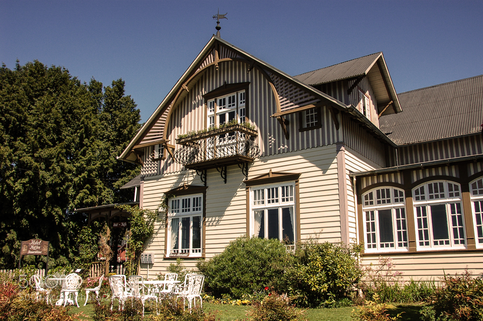 Nikon D50 sample photo. A house in frutillar photography