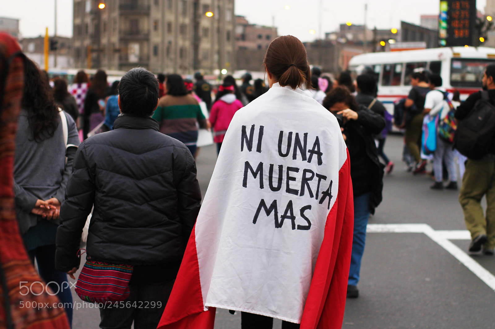 Canon EOS 1100D (EOS Rebel T3 / EOS Kiss X50) sample photo. No mas violencia photography