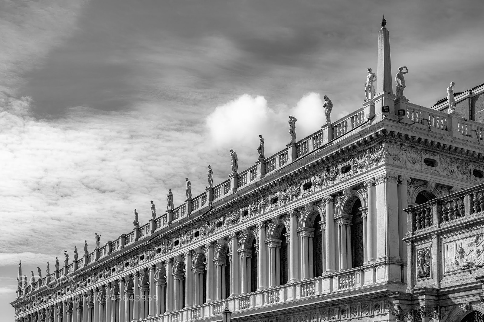 Fujifilm X-T2 sample photo. San marco square photography