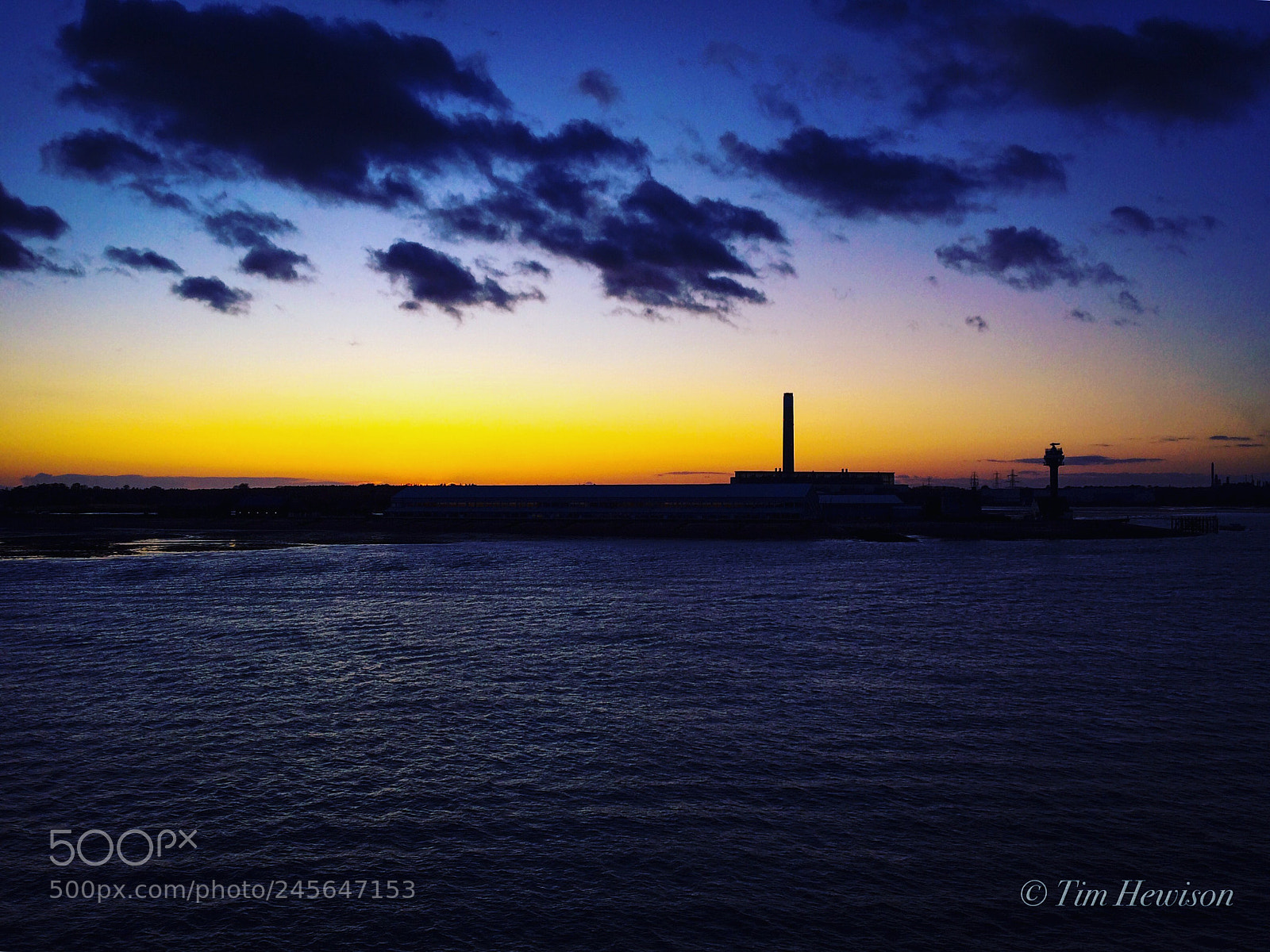 Apple iPhone 5s sample photo. Sunset over southampton harbour photography