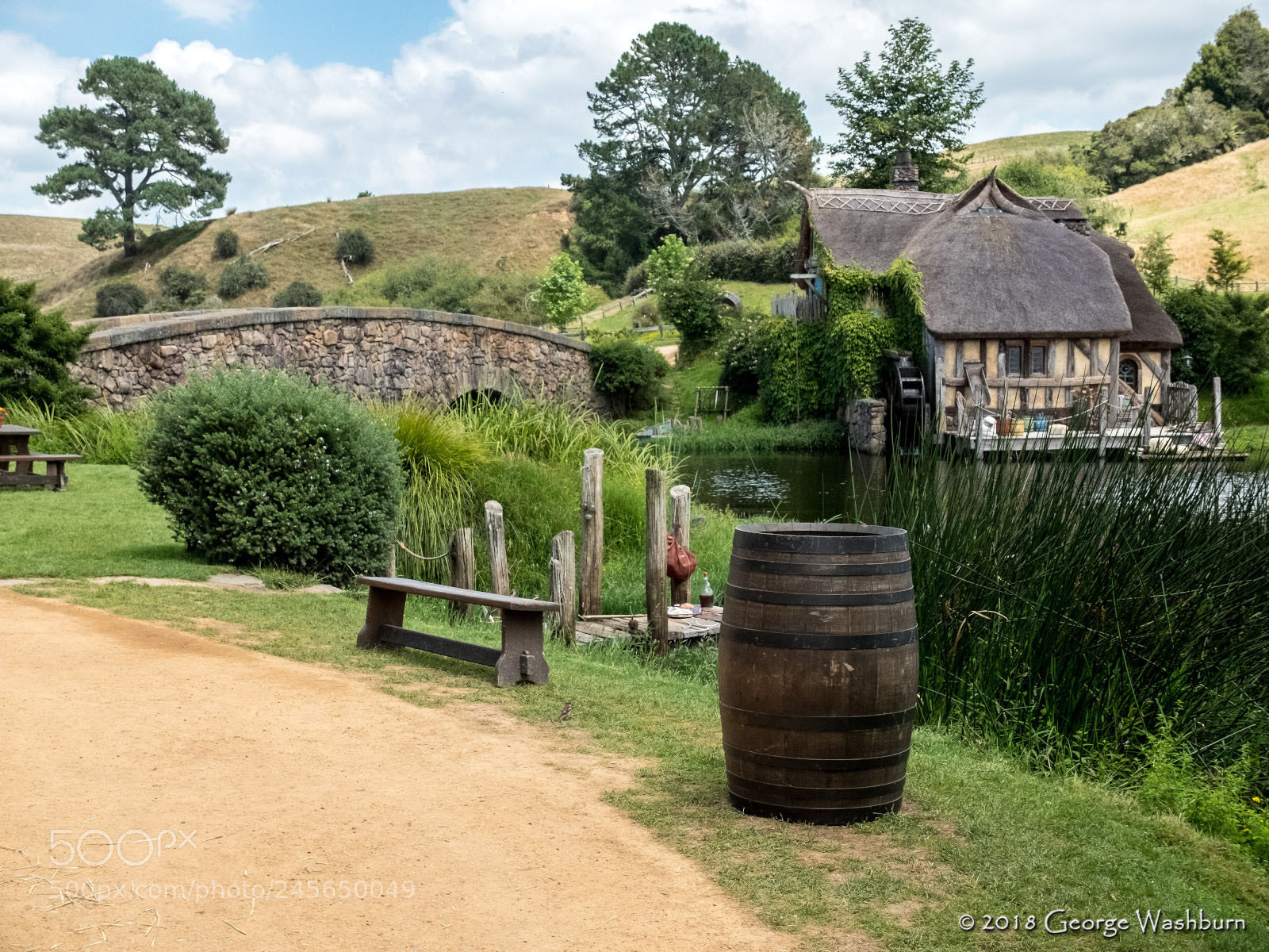 Fujifilm X30 sample photo. Hobbiton photography
