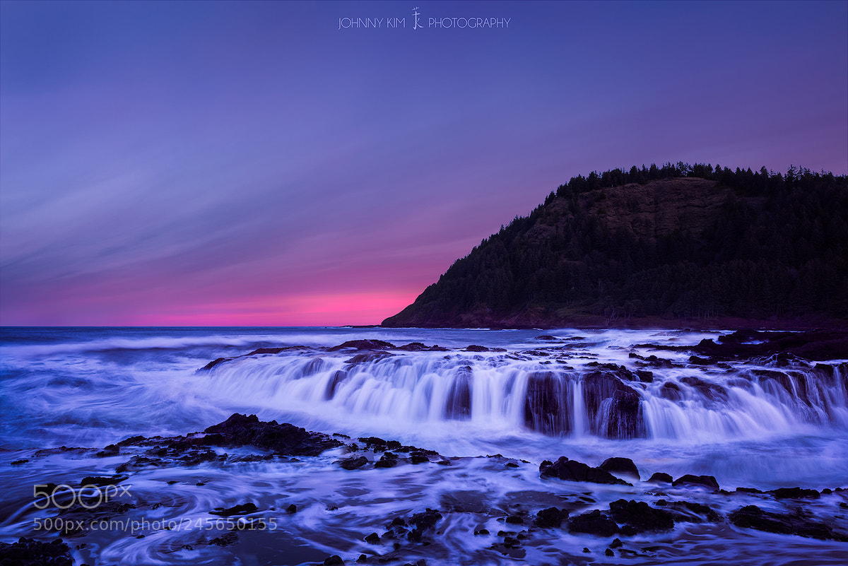 Nikon D810 sample photo. Ocean spray  photography