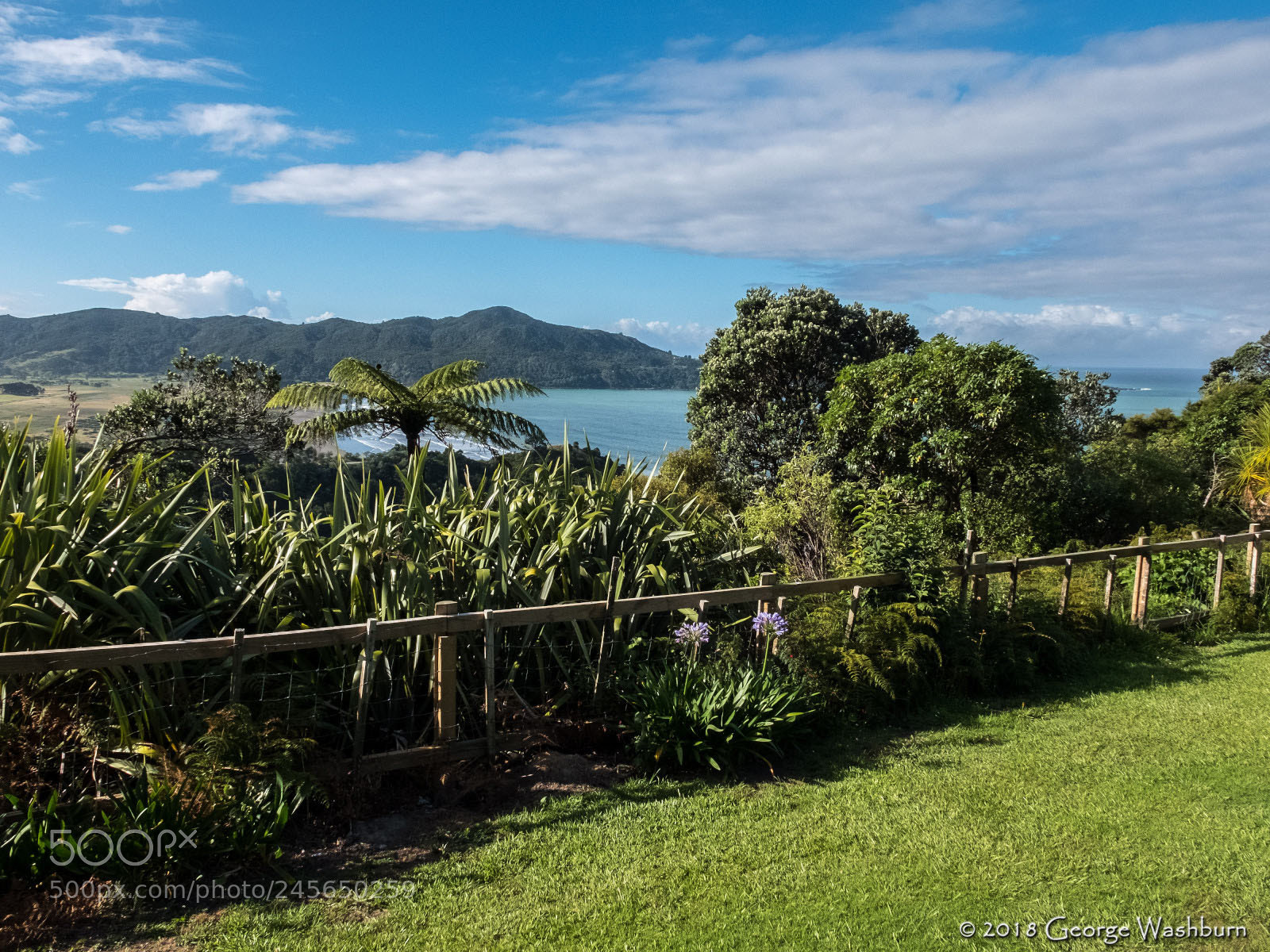 Fujifilm X30 sample photo. Hicks bay photography