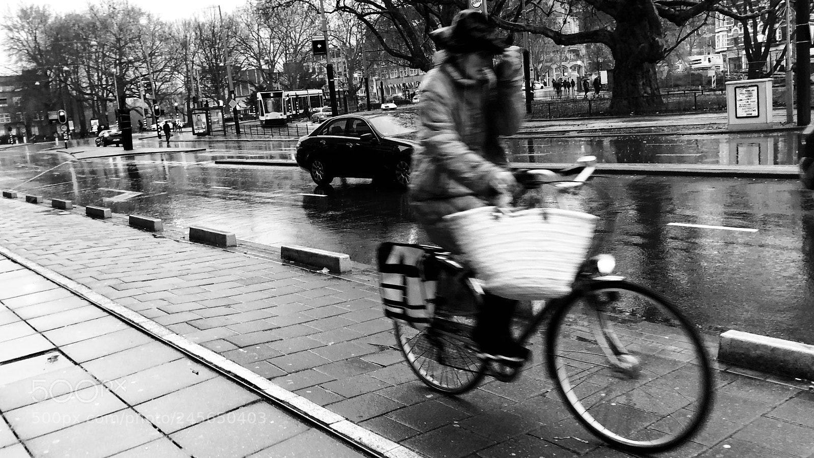 Apple iPhone 8 Plus sample photo. Rain photography