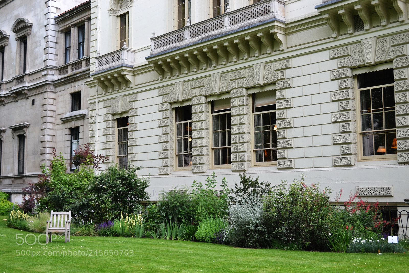 Nikon D3100 sample photo. Carlton terrace gardens, london photography