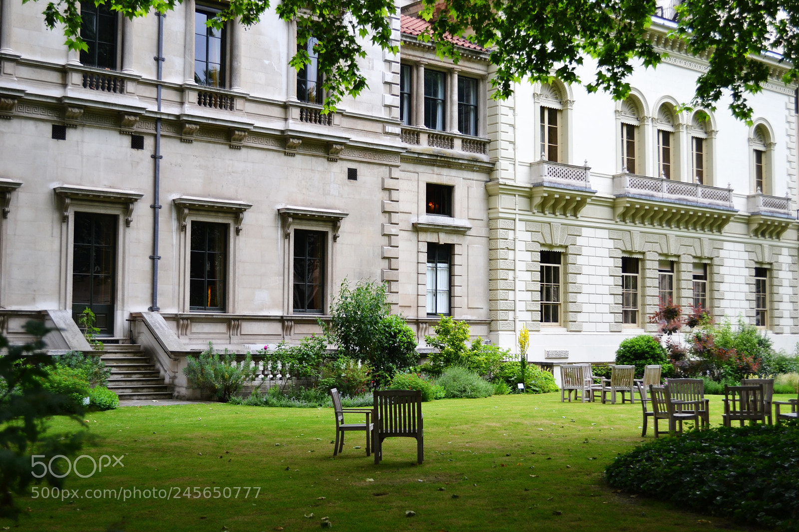 Nikon D3100 sample photo. Carlton terrace gardens, london photography