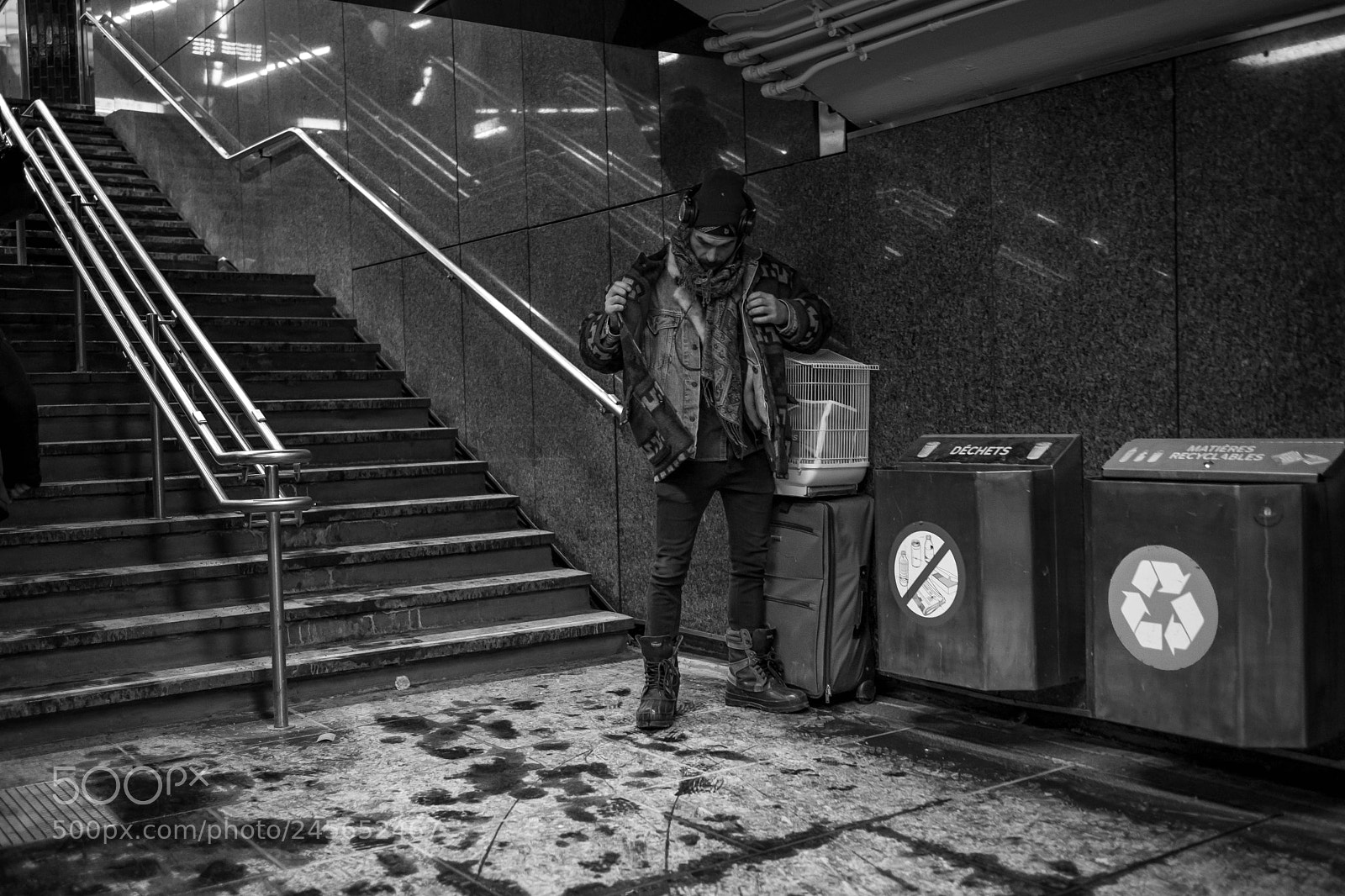 Fujifilm X-T2 sample photo. Metro stalker photography
