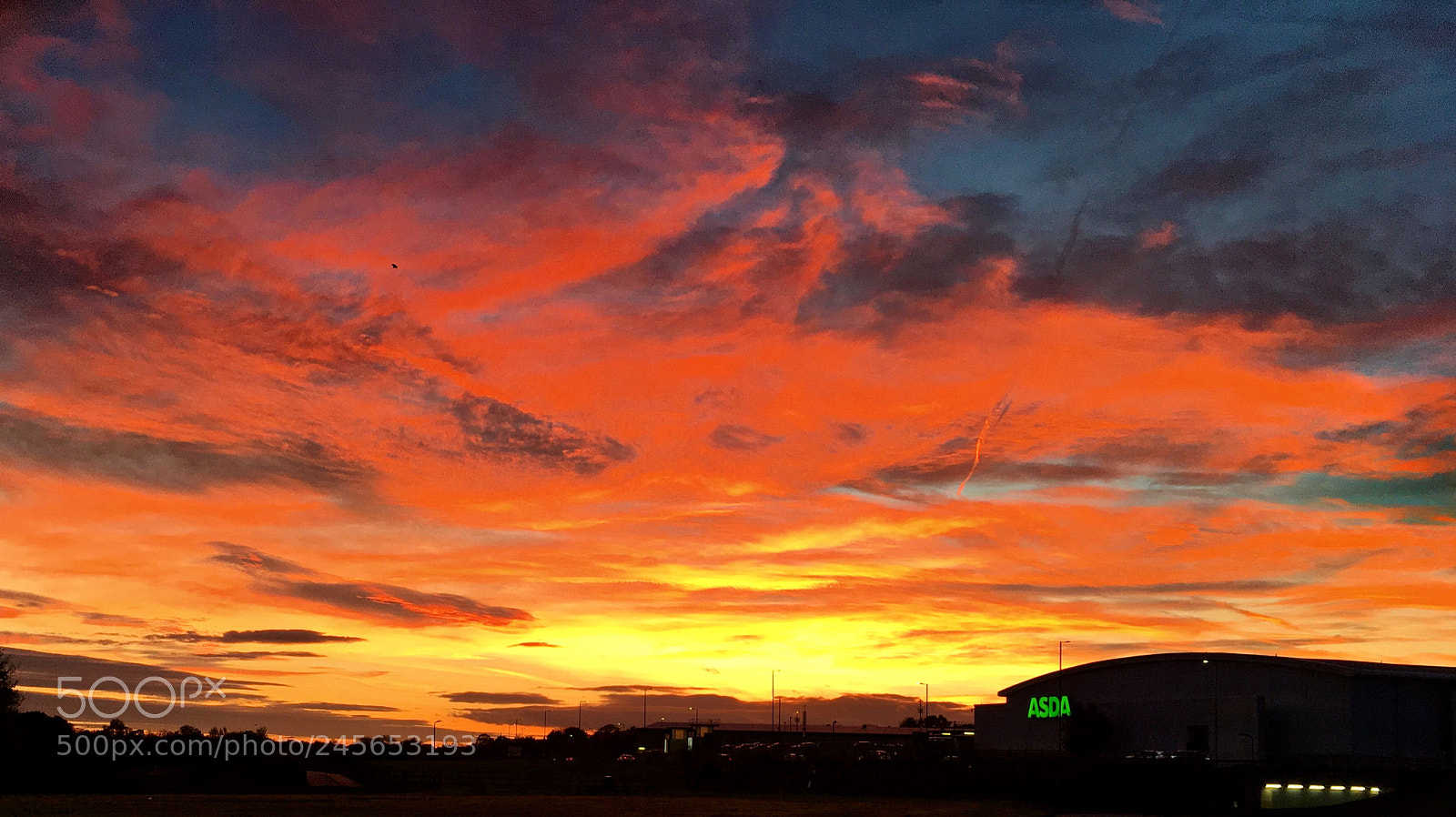 Apple iPhone 6s sample photo. Fire in the sky photography