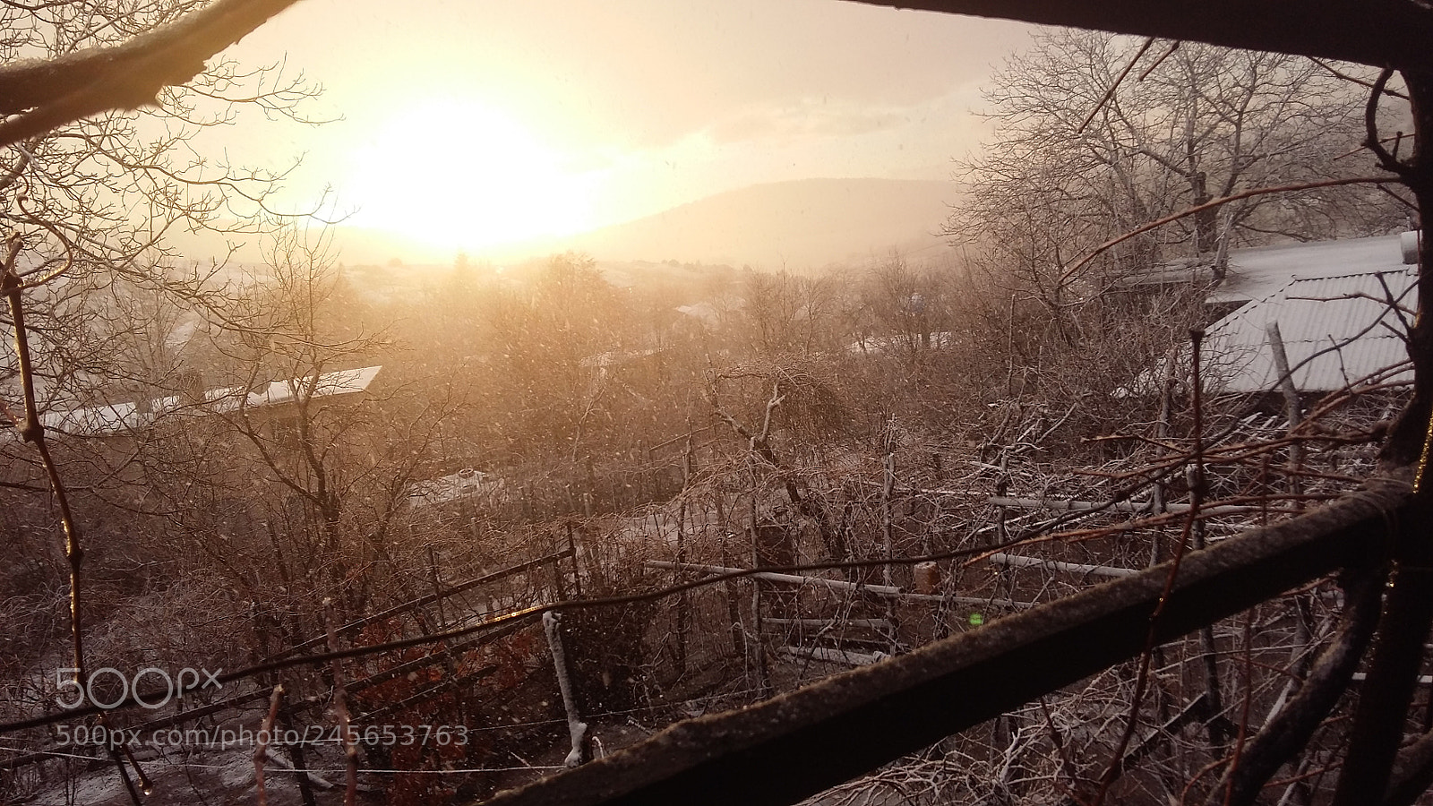Samsung Galaxy A5 sample photo. Snow and sun photography