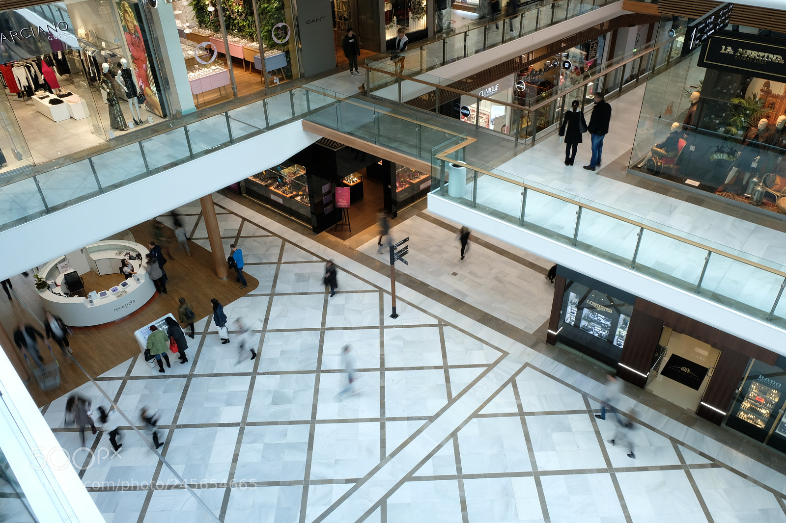 Fujifilm X-T20 sample photo. Shopping maze photography