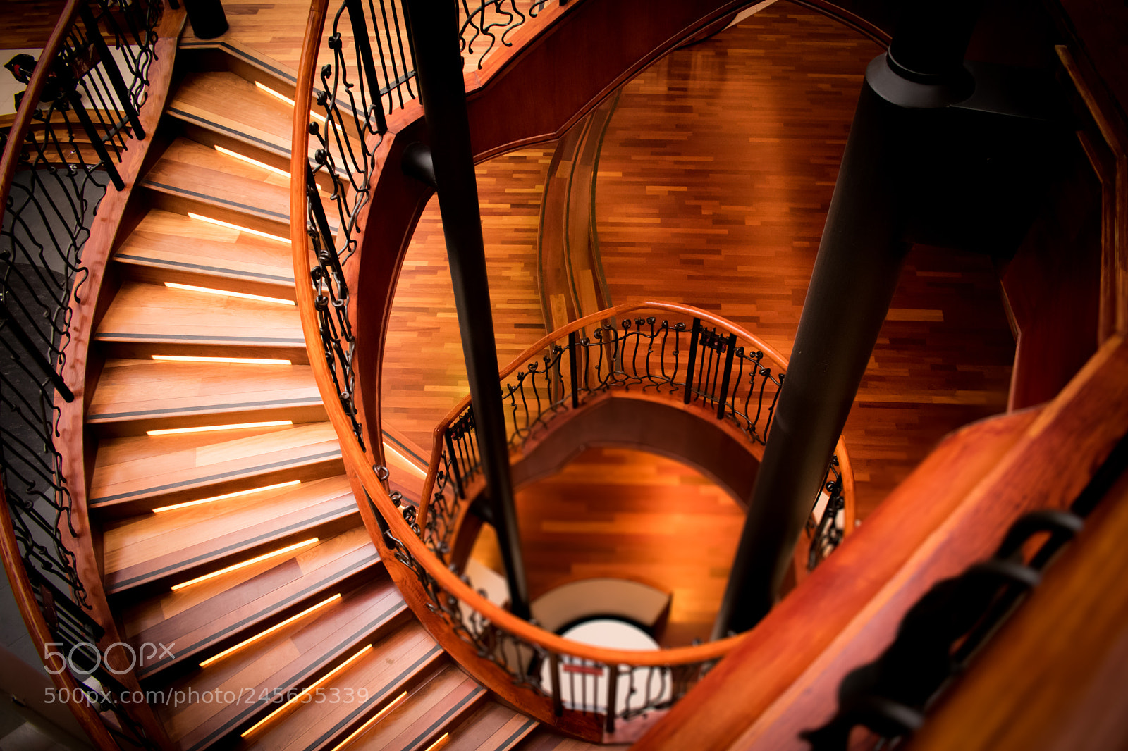 Nikon D3400 sample photo. Princes square photography